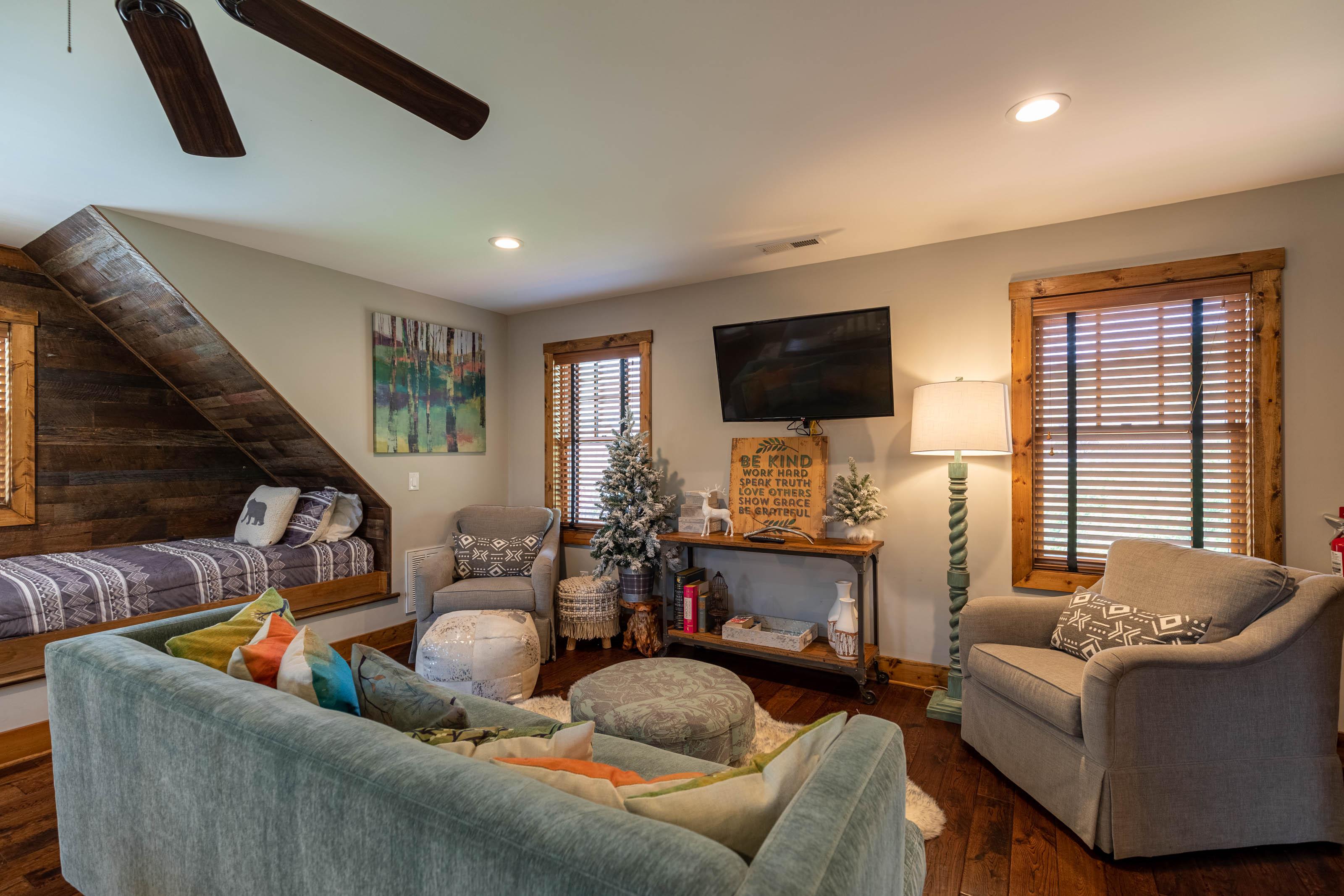 Reel Relaxing at Eagles Nest