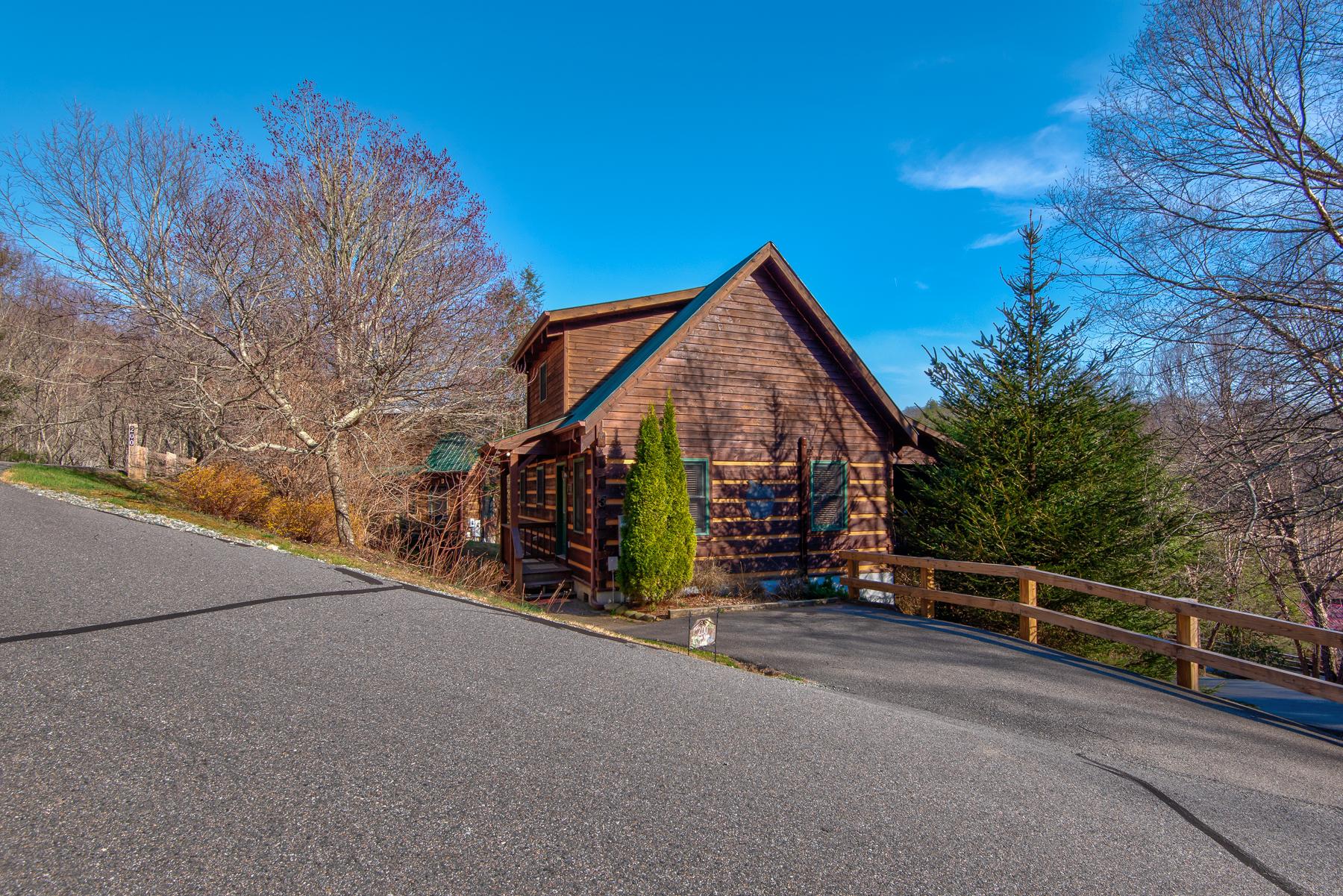 Property Image 1 - The Apple Cabin