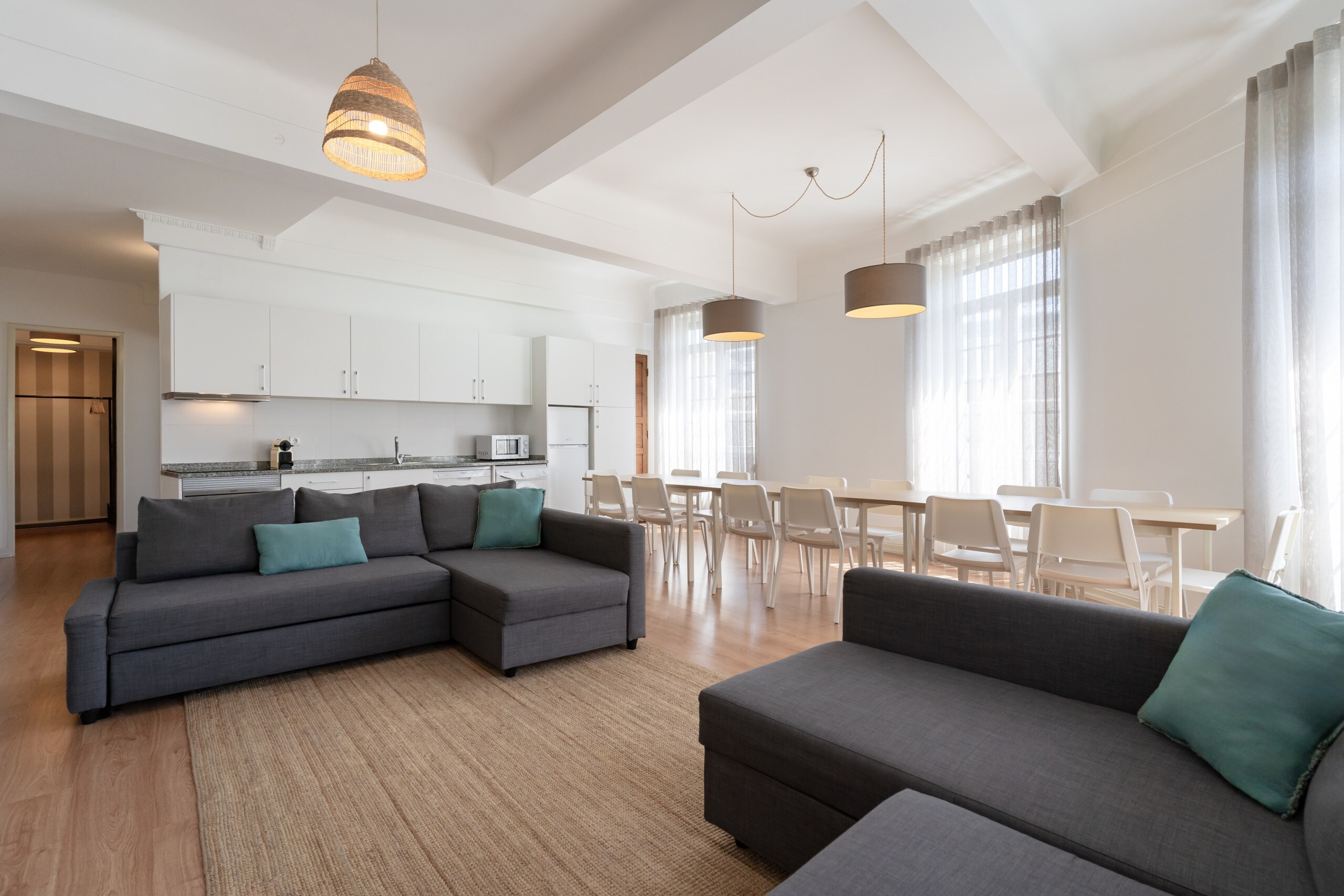 Property Image 1 - Exclusive Apartment in the heart of Porto for big groups or families