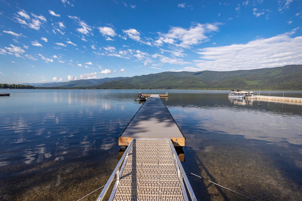Blue skies for days | Exterior