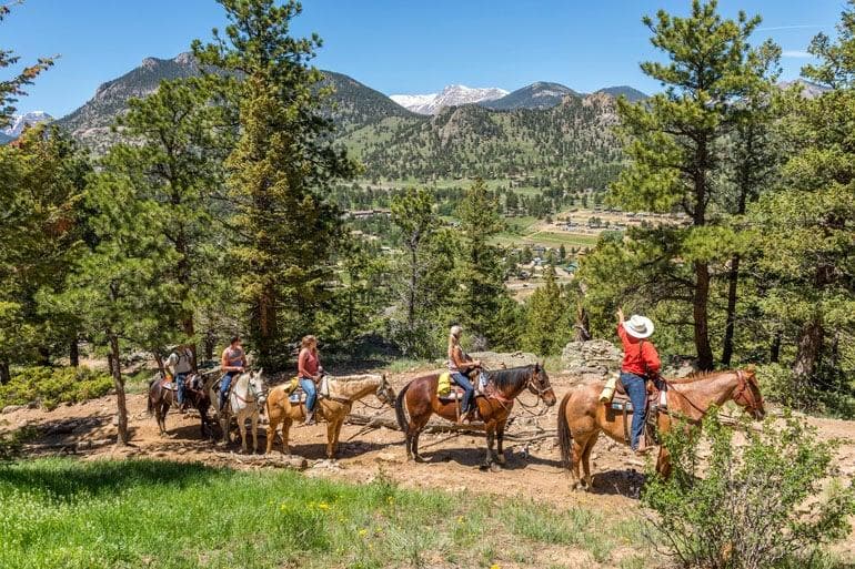 Elk Haven Lodge! Two Large Patios, Private Jacuzzi, Indoor/Outdoor Fireplace Elk Haven Lodge! Two Large Patios, Private Jacuzzi, Indoor/Outdoor Fireplace