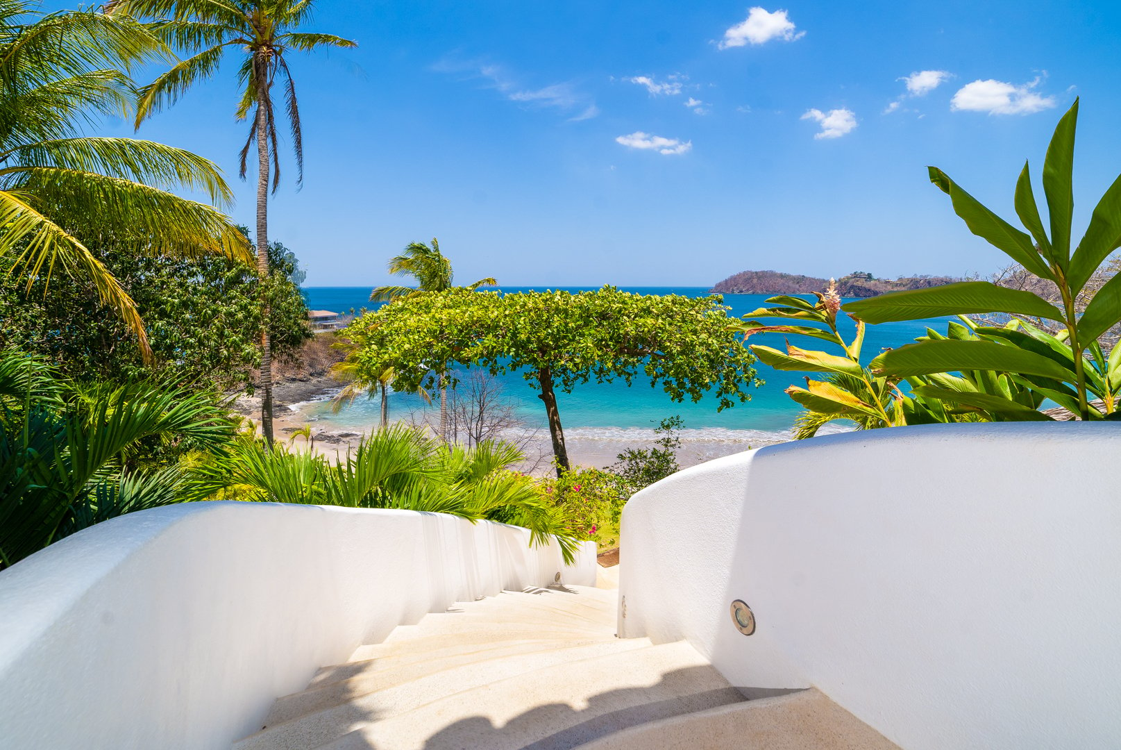 Steps to Paradise at Flamingo Blu: your Private villa with Private Beach Access