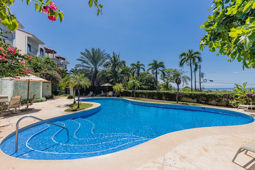 Welcome to Monte Perla #10!