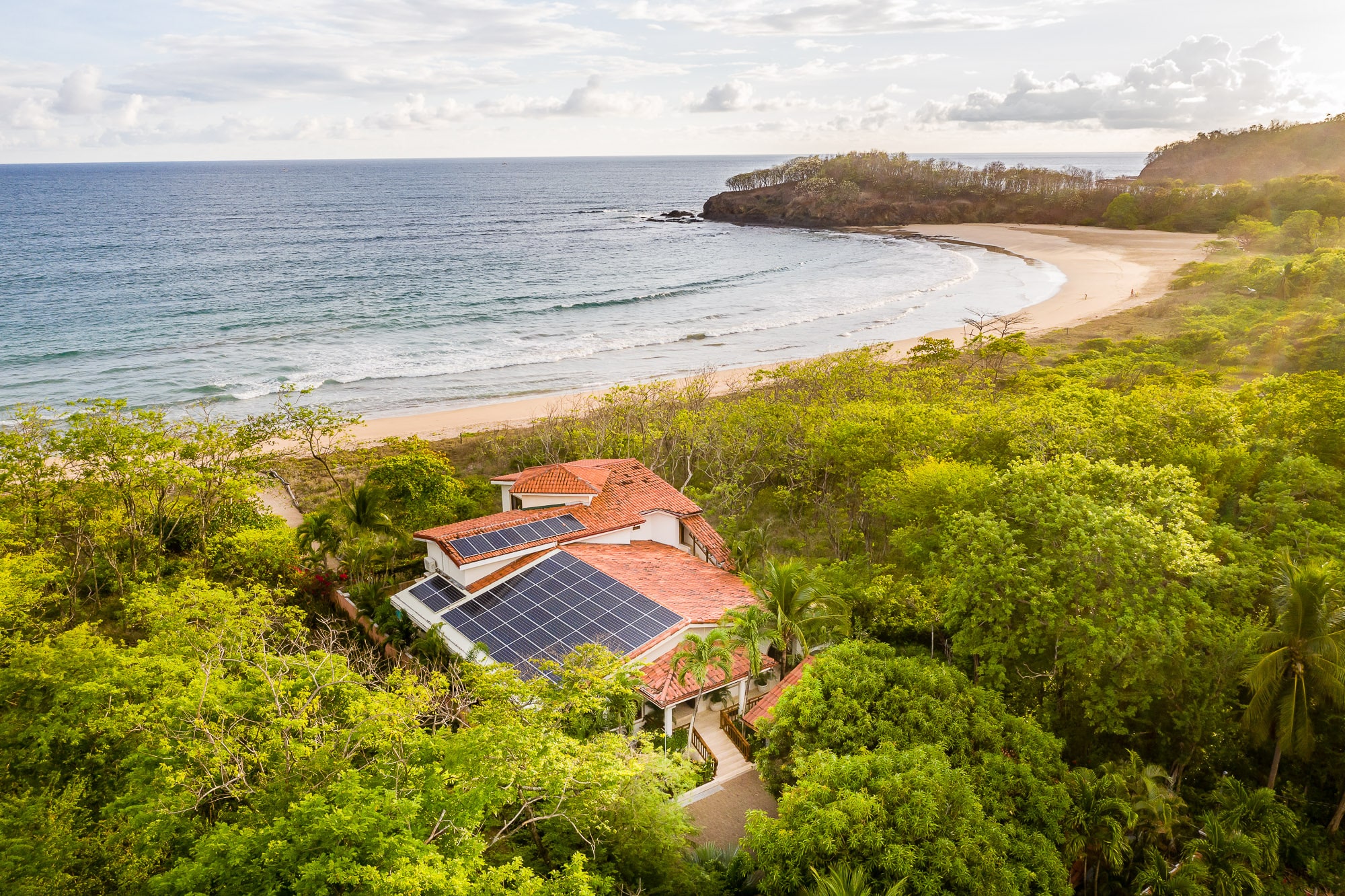 Welcome to Villa Brisa del Mar: Where coastal elegance meets tranquil luxury!