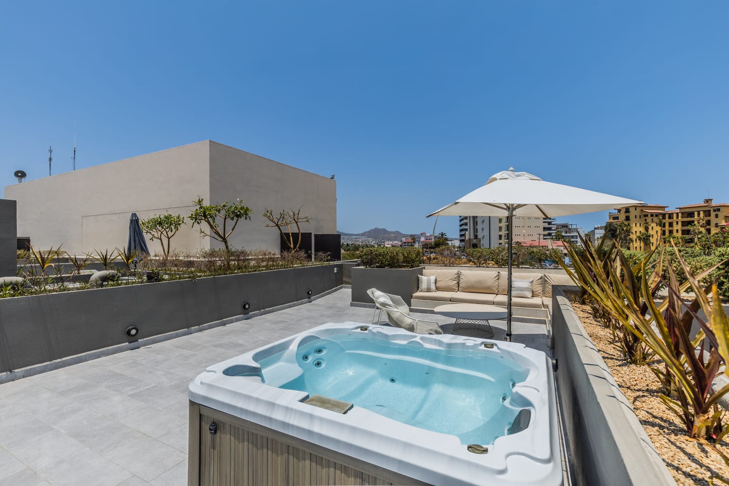 Property Image 2 - Enjoy Private Rooftop w/ Jacuzzi @ Cabo Marina!