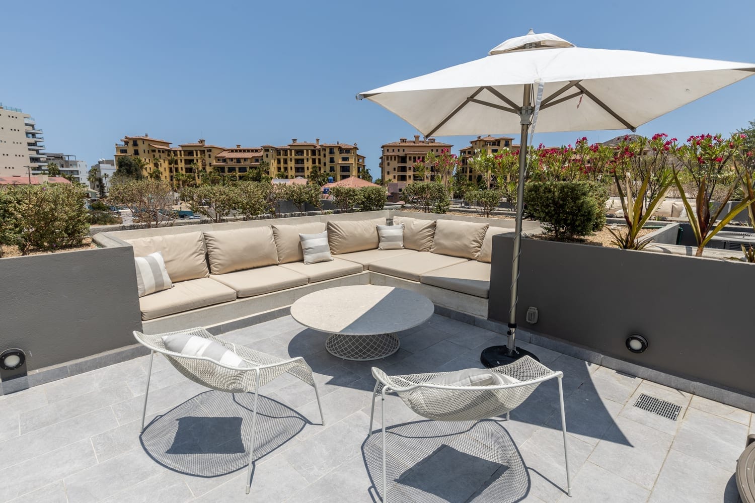 Property Image 2 - Enjoy Private Rooftop w/ Jacuzzi @ Cabo Marina!