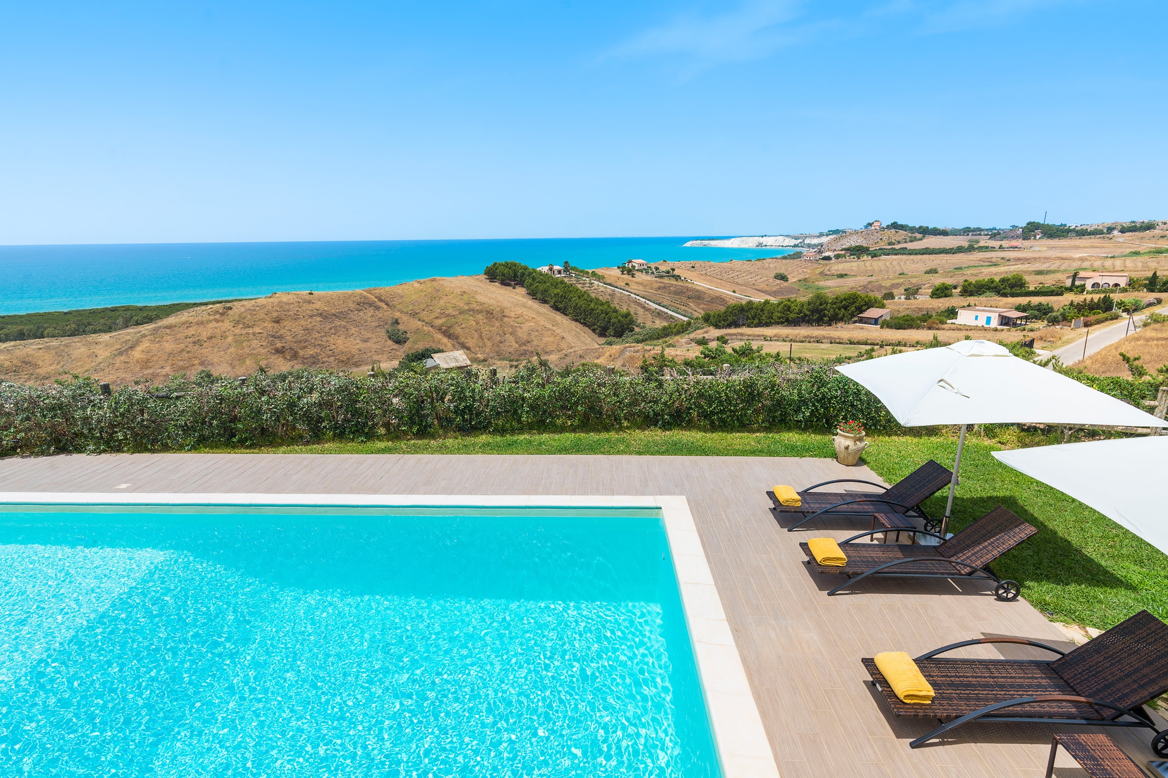 Property Image 1 - Great Pool villa and sea view not far from Agrigento