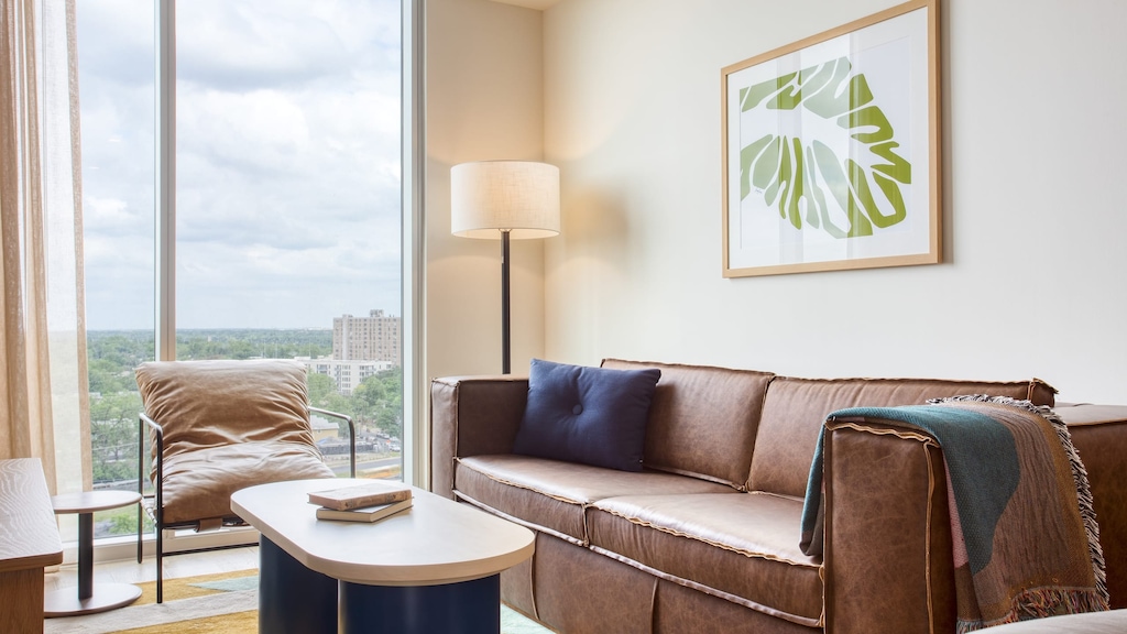 Kick back on the pull-out couch and admire the expansive view.