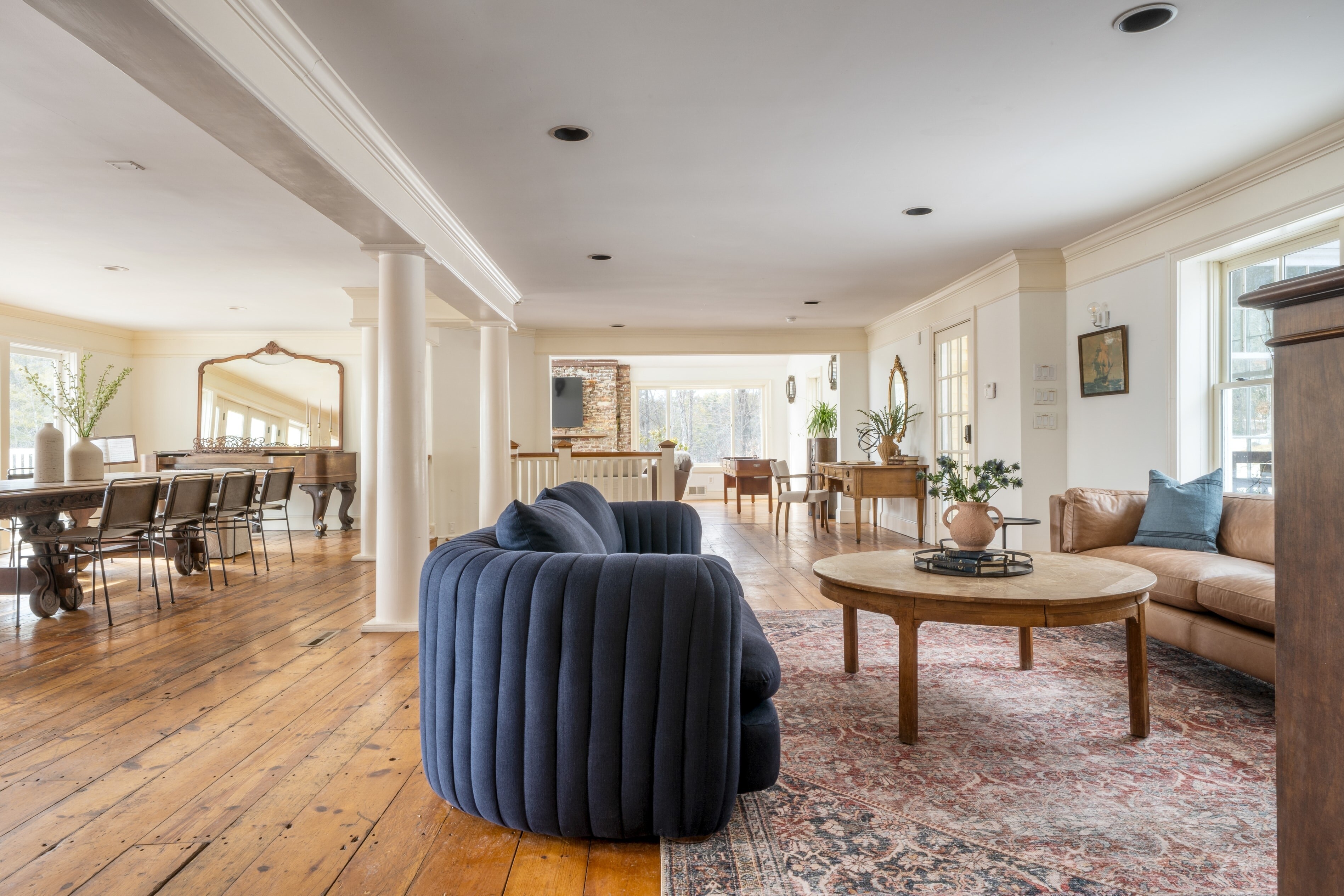 Open floor plan living and dining area.