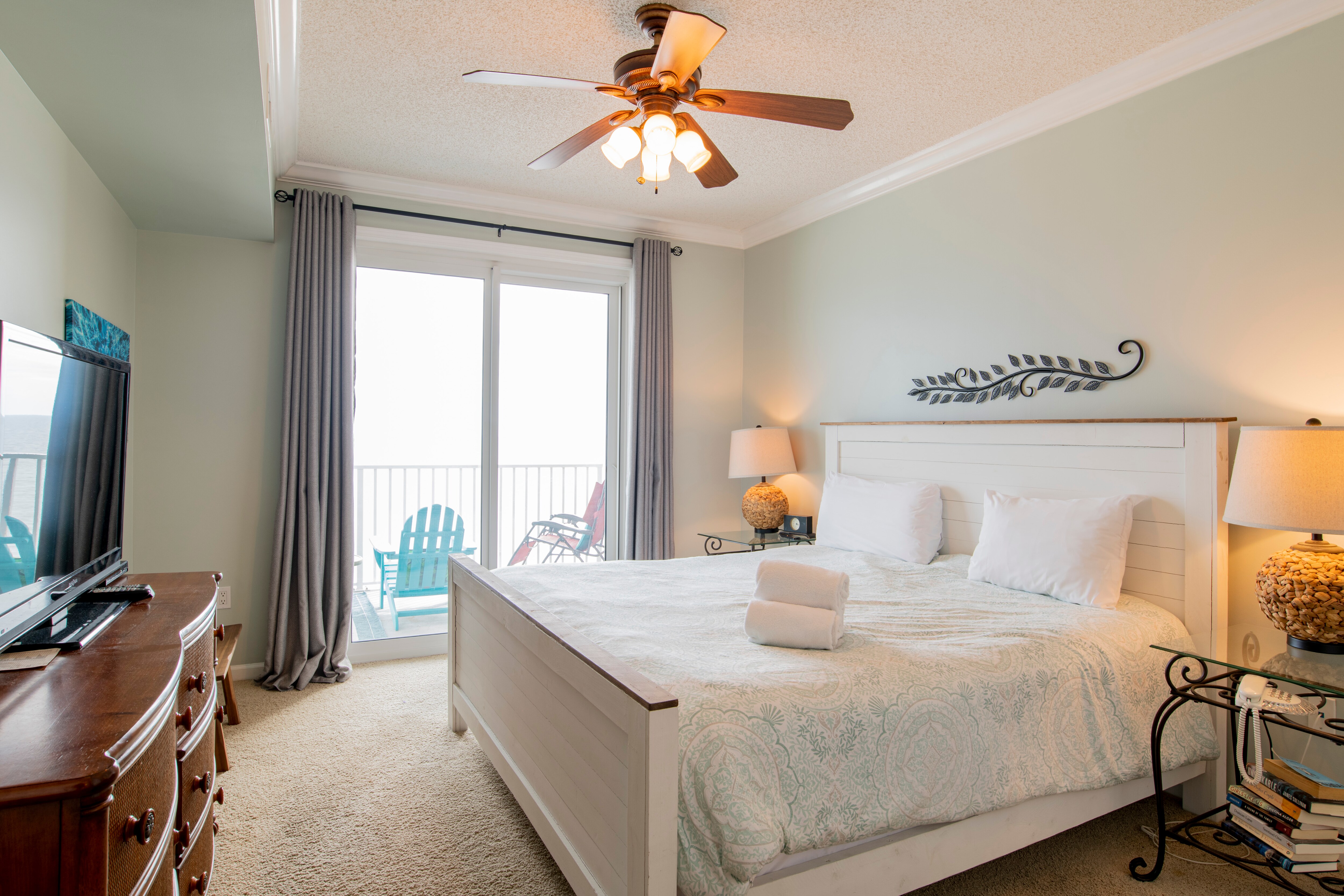 LuxShore Windemere 603 