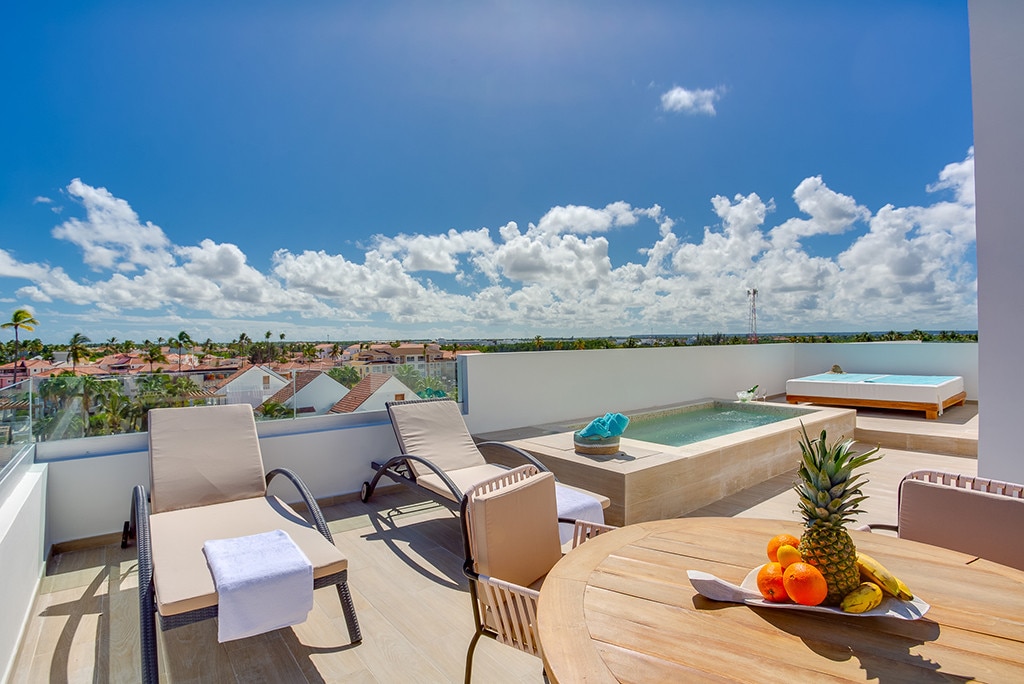 Property Image 1 - Private Picuzzi in New Penthouse Los Corales Beach. Playa Bavaro