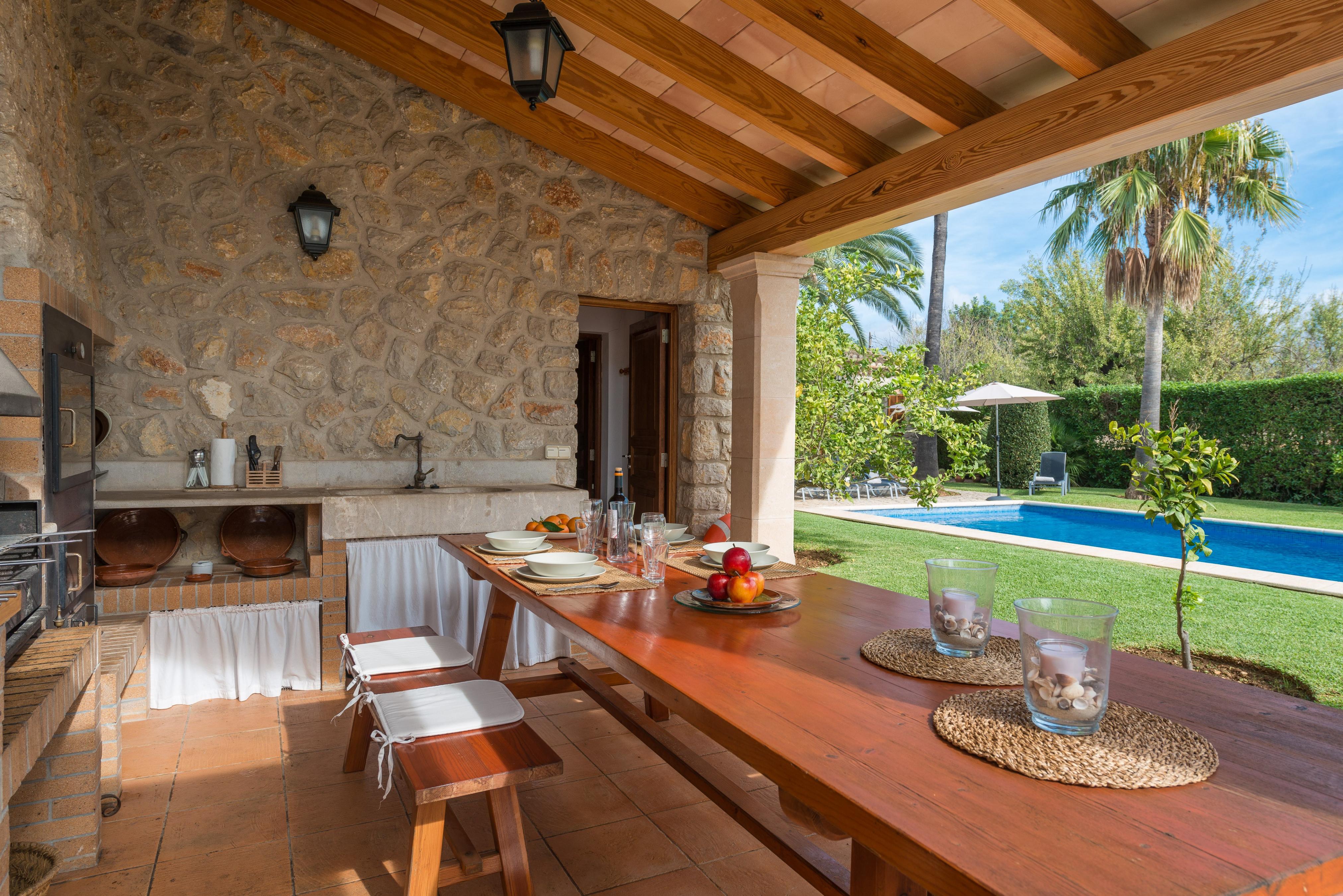 Property Image 2 - FINCA POU NOU - Fantastic villa, with private pool, at only 750 meters from Inca. Free WiFi