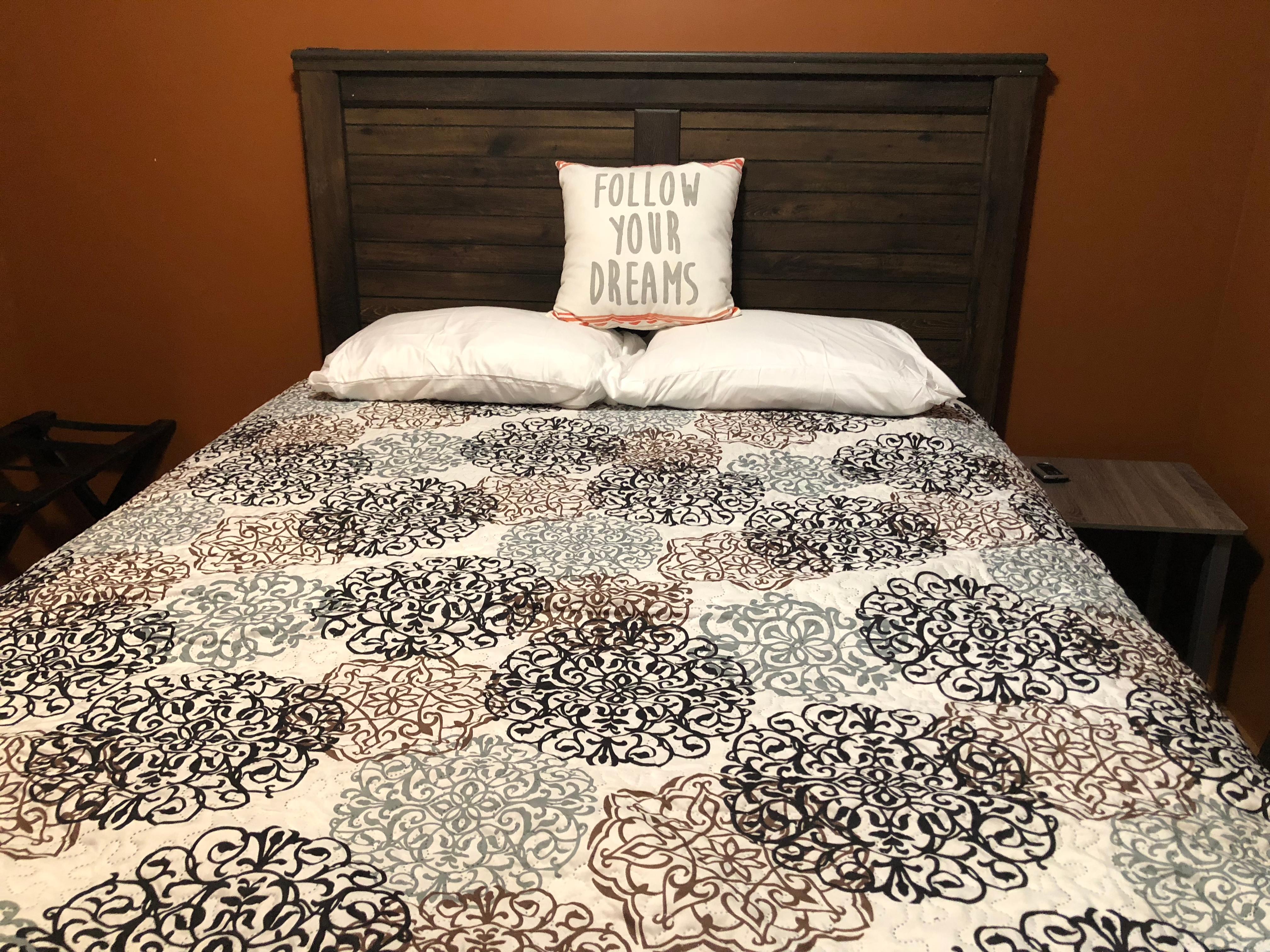 STONE HOUSE Snowmobilers welcome Tahquamenon Falls State Park nearby STONE HOUSE Snowmobilers welcome Tahquamenon Falls State Park nearby