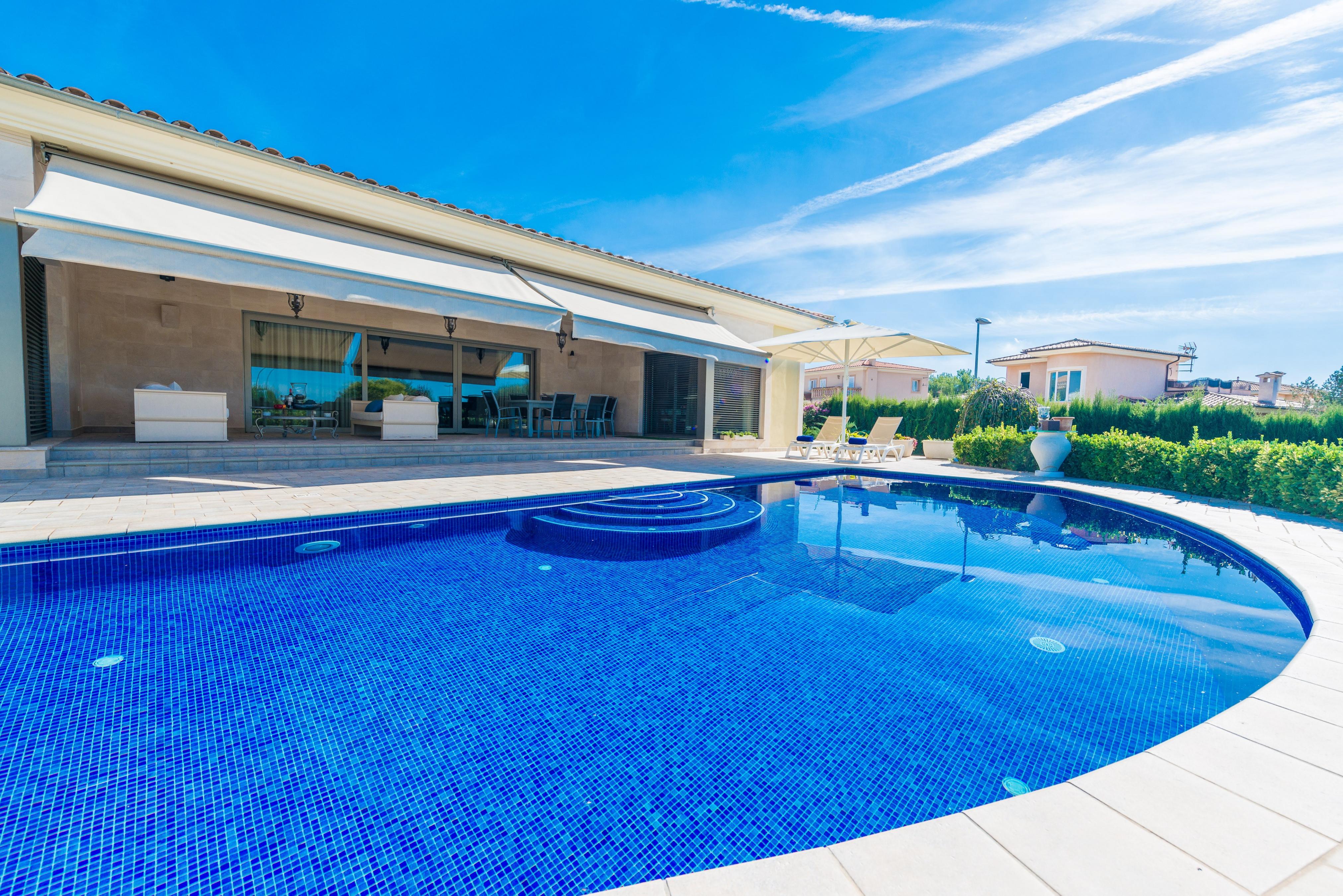 Property Image 1 - BELLVIURE - Villa with private pool in Marratxi. Free WiFi