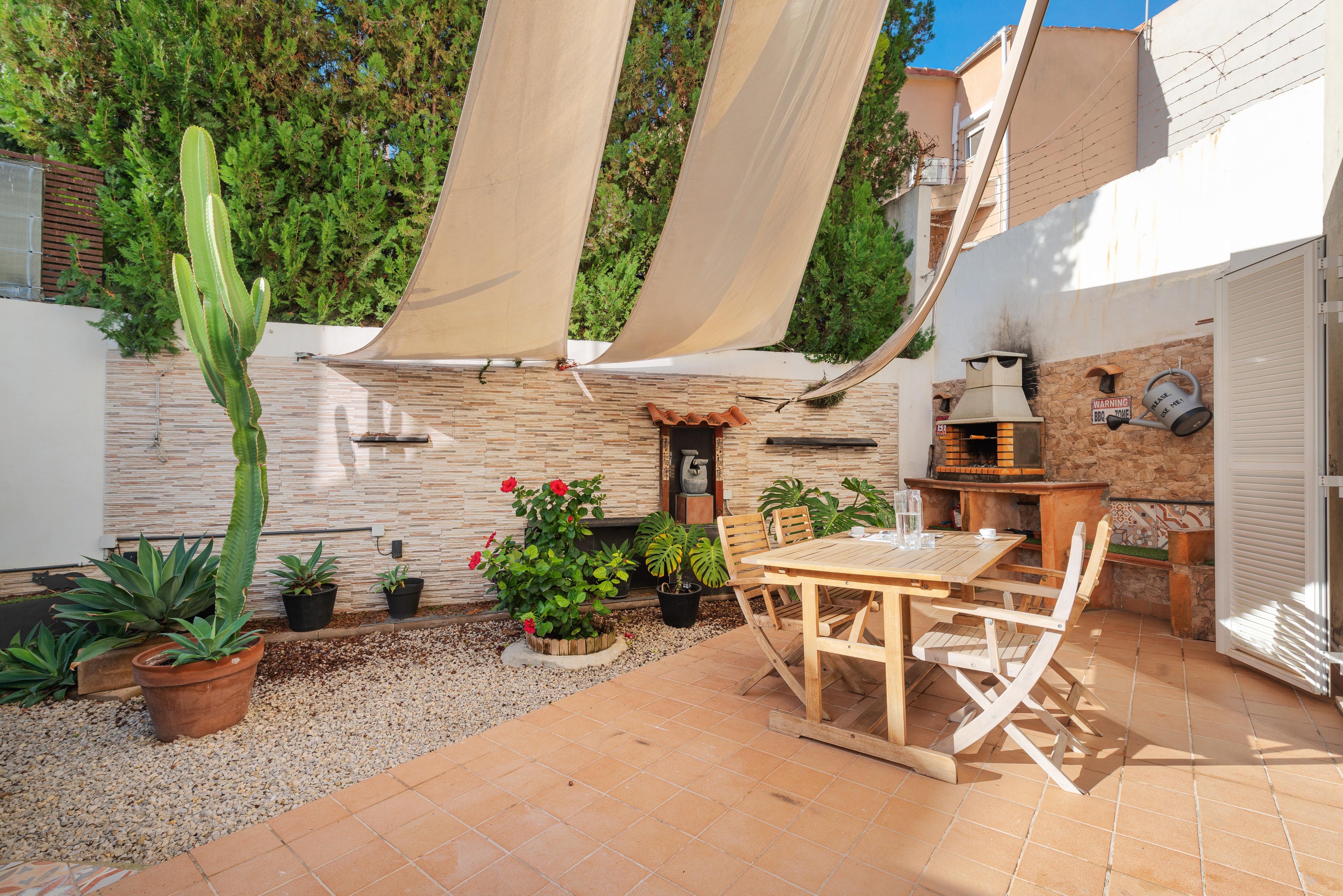 Property Image 1 - EVAMAS - Chalet with terrace in PALMA DE MALLORCA. Free WiFi
