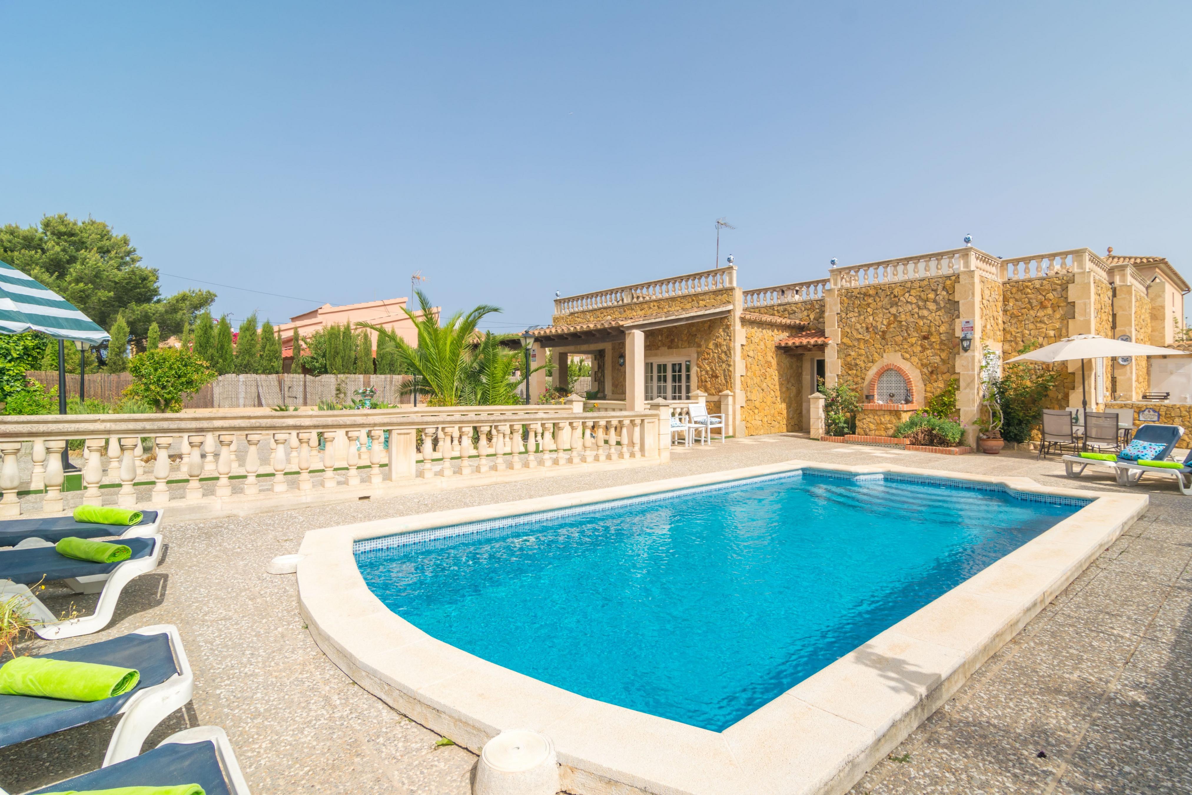 Property Image 1 - M’AGRADA - Beautiful villa with private pool near the sea. Free WiFi