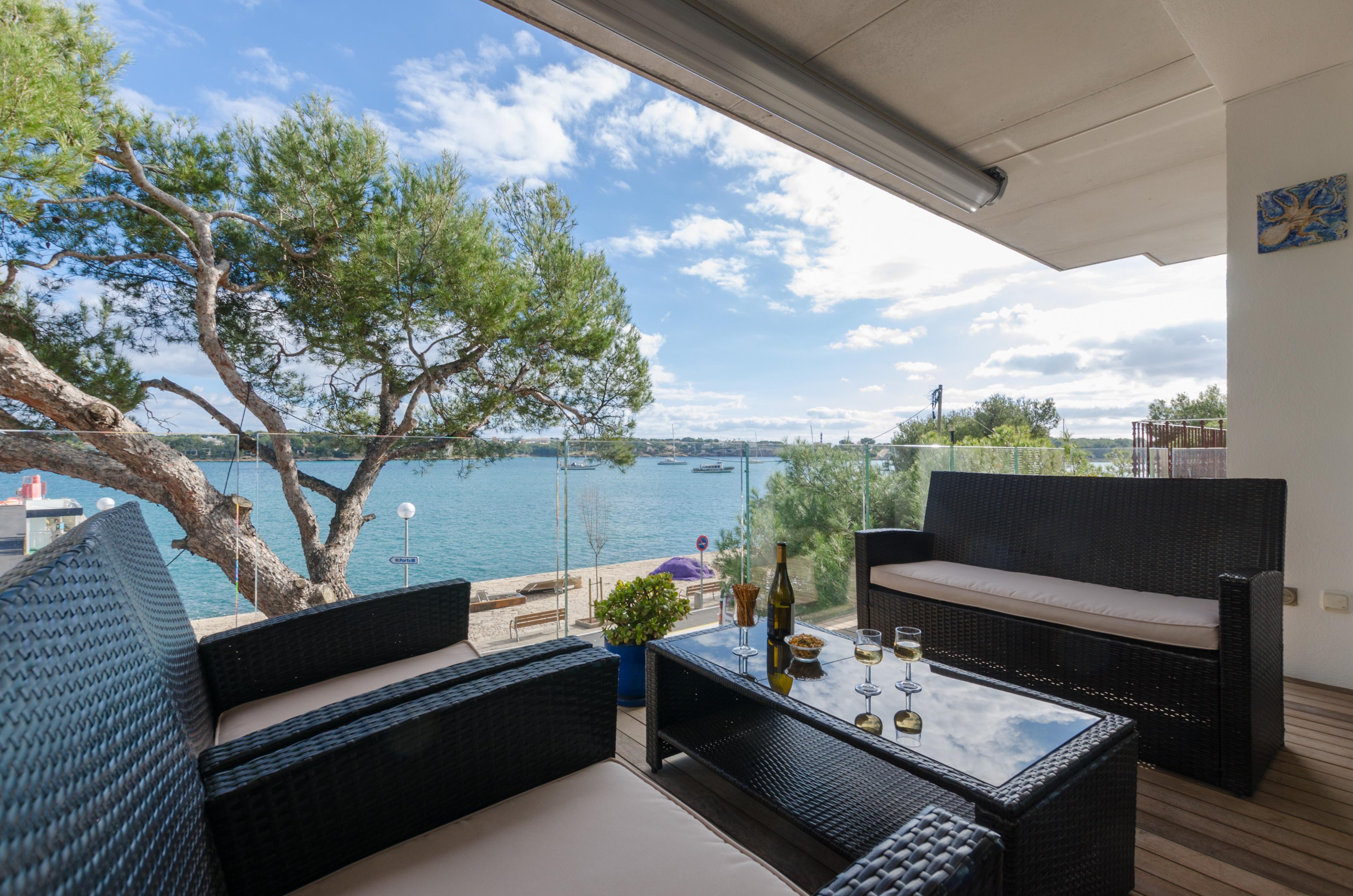 Property Image 2 - PONENT - Modern apartment with sea views in Portocolom Free WiFi