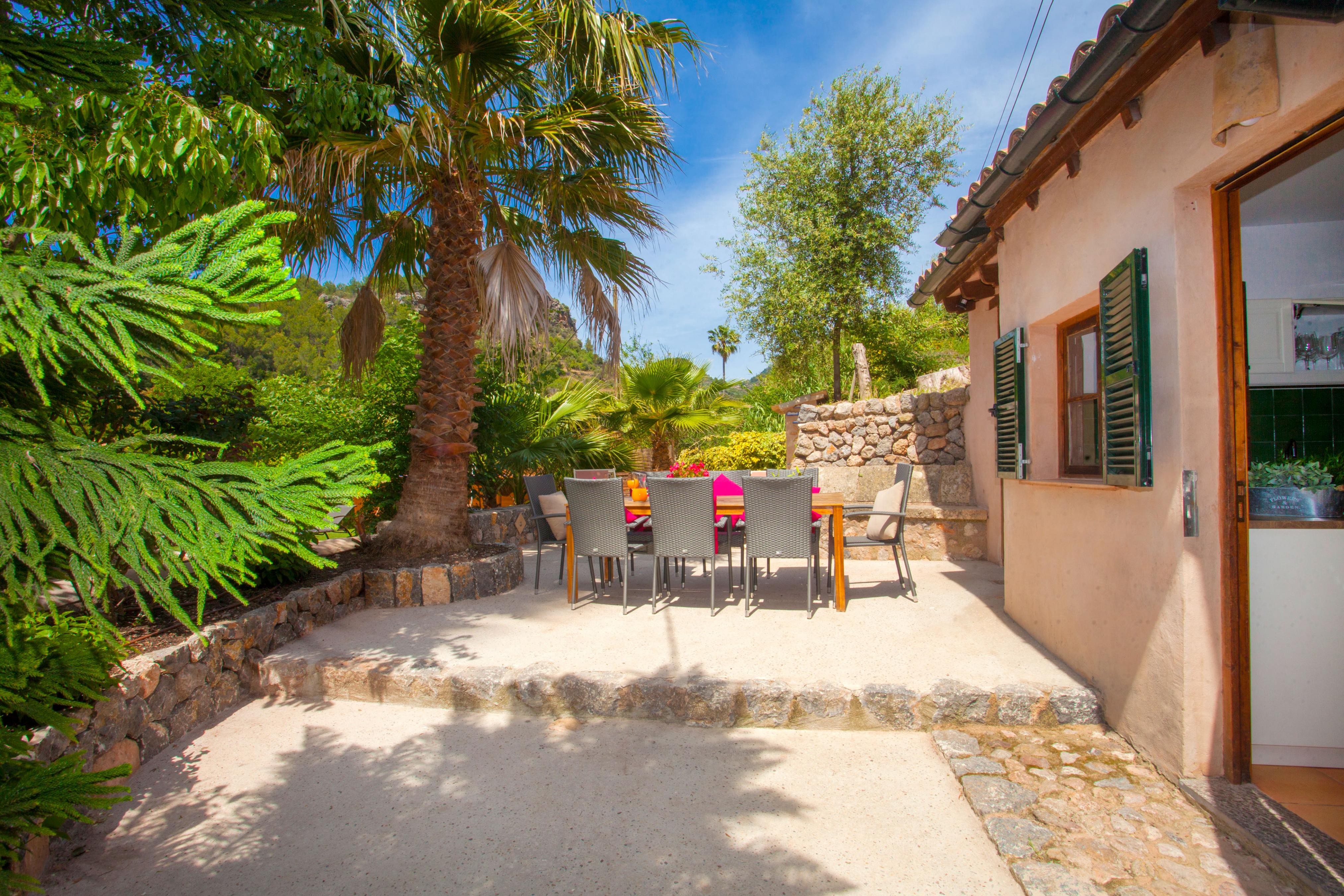Property Image 2 - CAN SUCRE - Chalet with private pool in Soller. Free WiFi