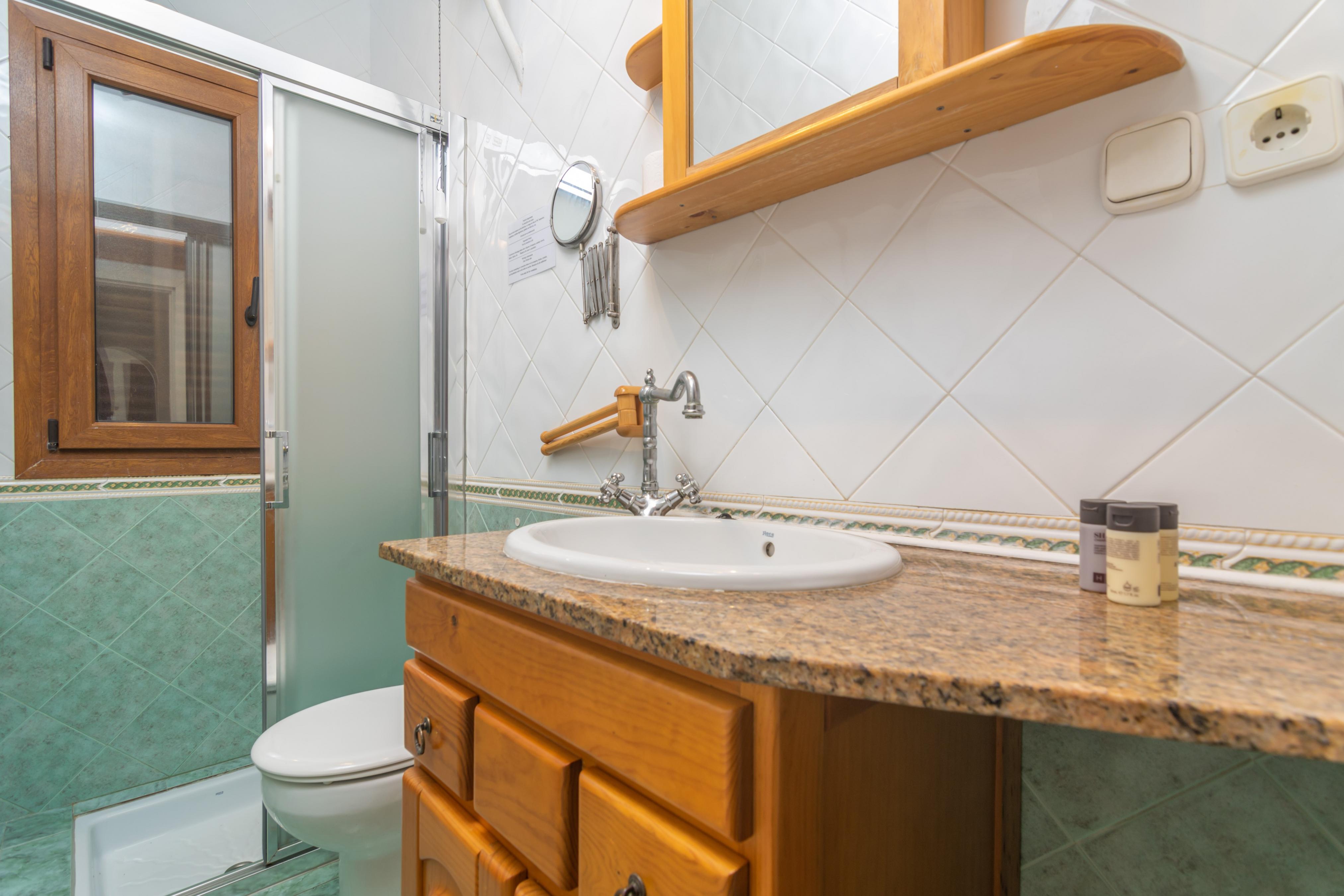 VILLA LUNA - Beautiful villa with private pool. Free WiFi. VILLA LUNA - Beautiful villa with private pool. Free WiFi.