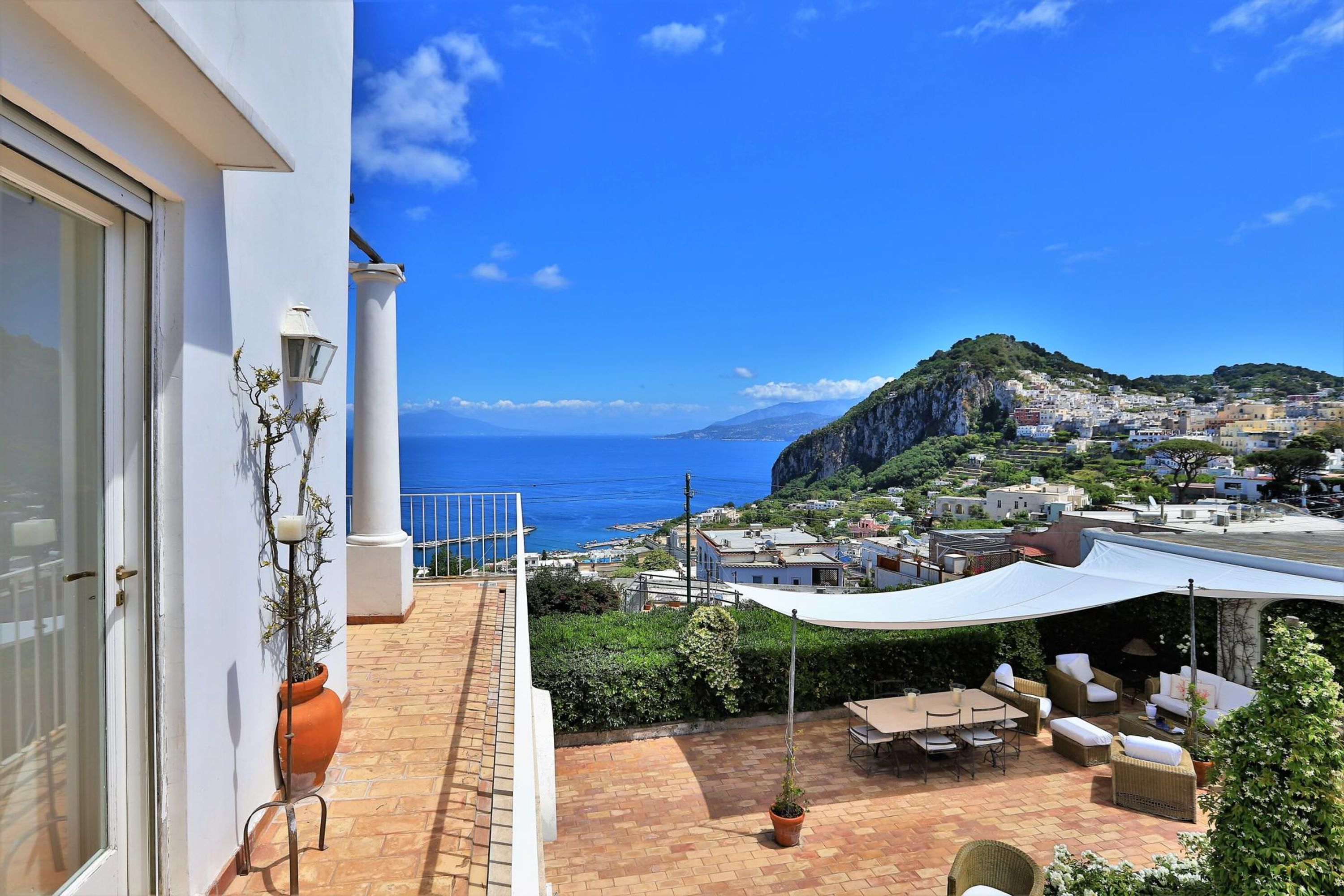 Luxury Villa Fiorita - Amazing Terrace   Premium Location 