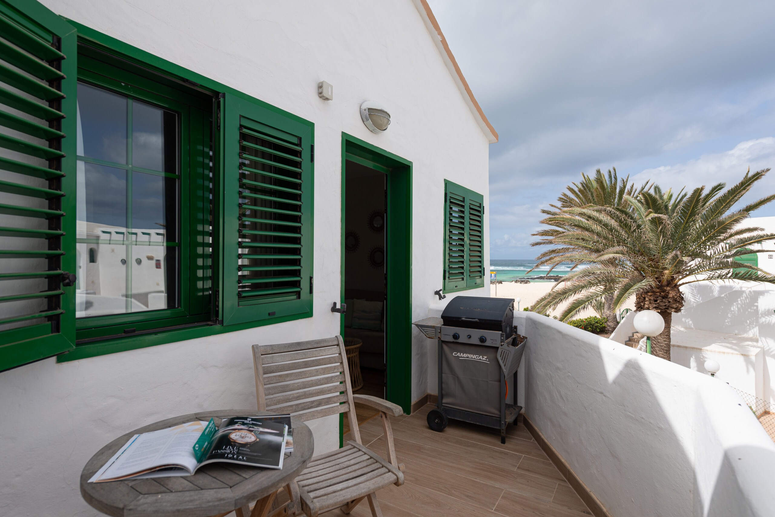 Property Image 2 - Modern and New Beachfront Apartment in Cotillo