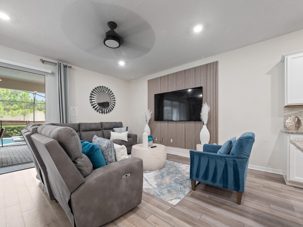 Spacious Downstairs Area with Comfortable Living Room Seating