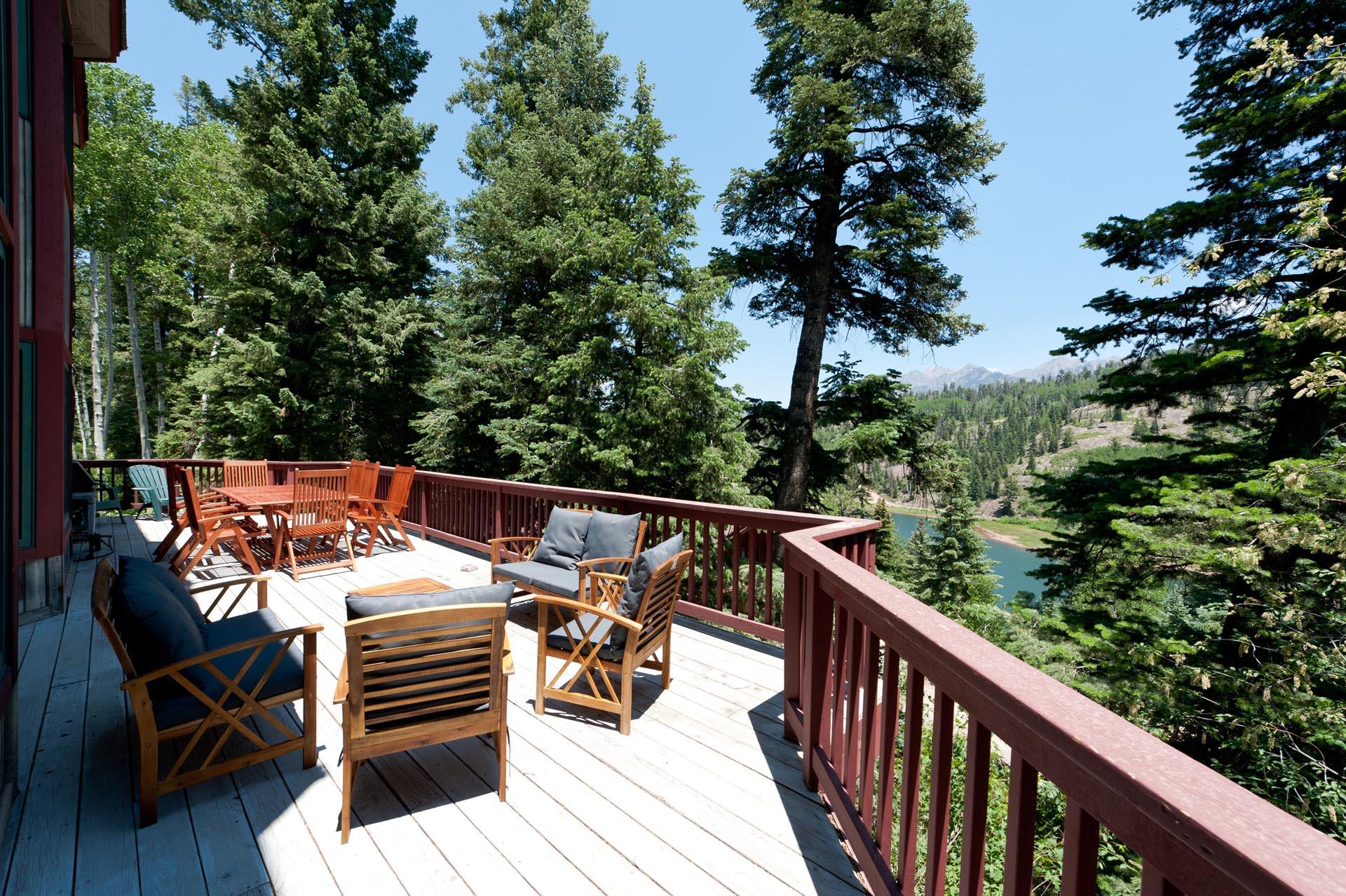 Views of Columbine Lake from the deck off the main living space