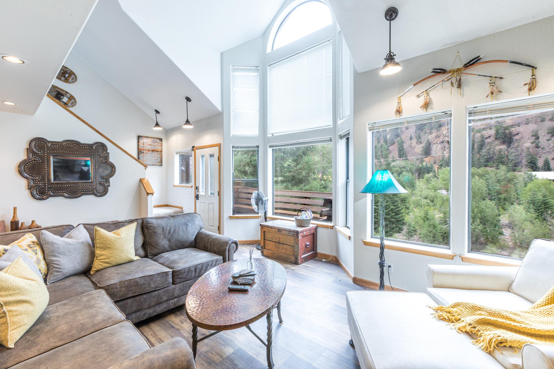 1486 Oak Grandview Home Rental in Ouray