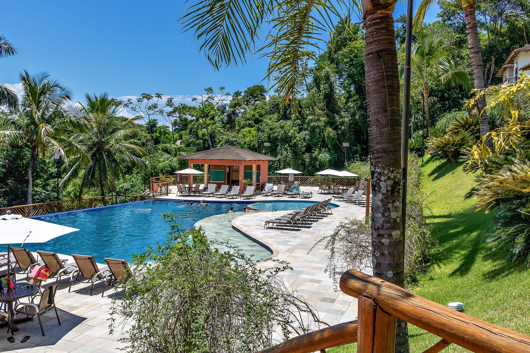 Property Image 1 - House with barbecue near Praia do Curral