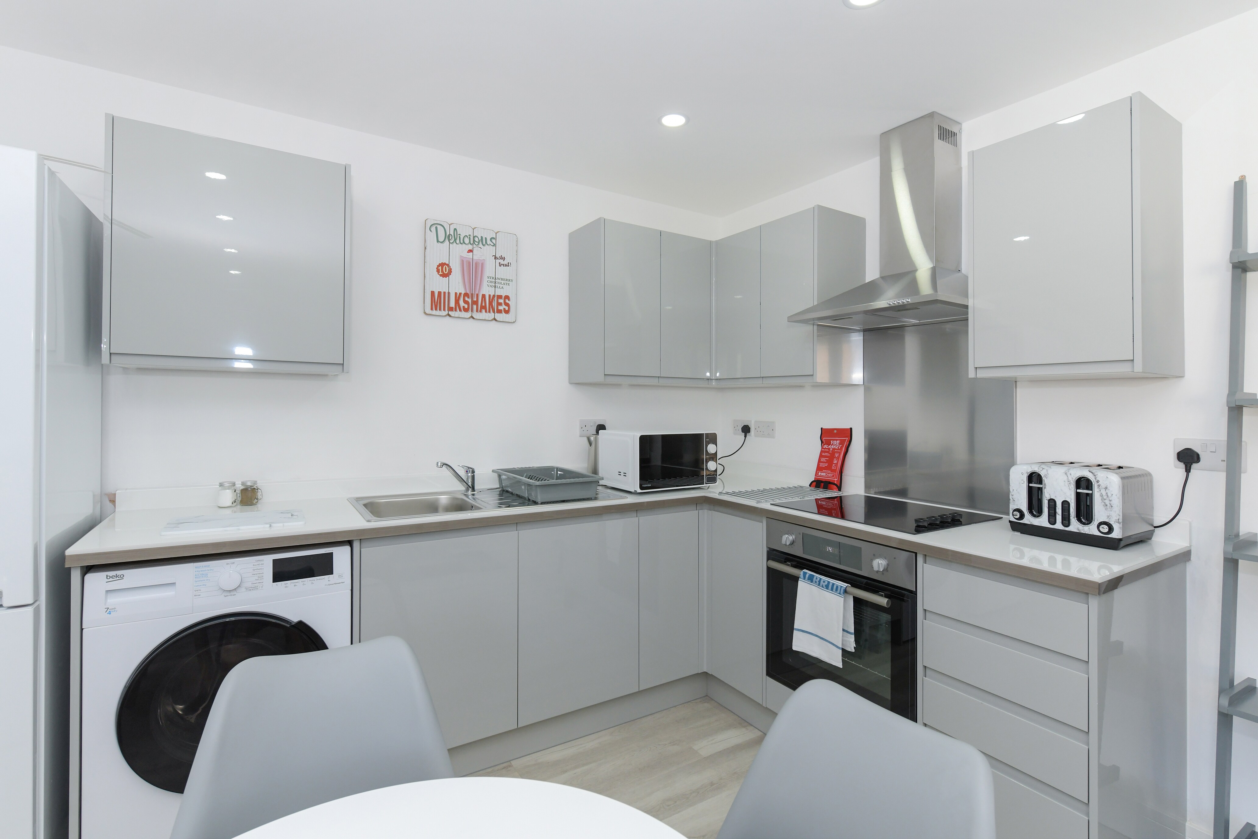 Property Image 2 - Stylish 2bed City Home, Low Carbon, Parking