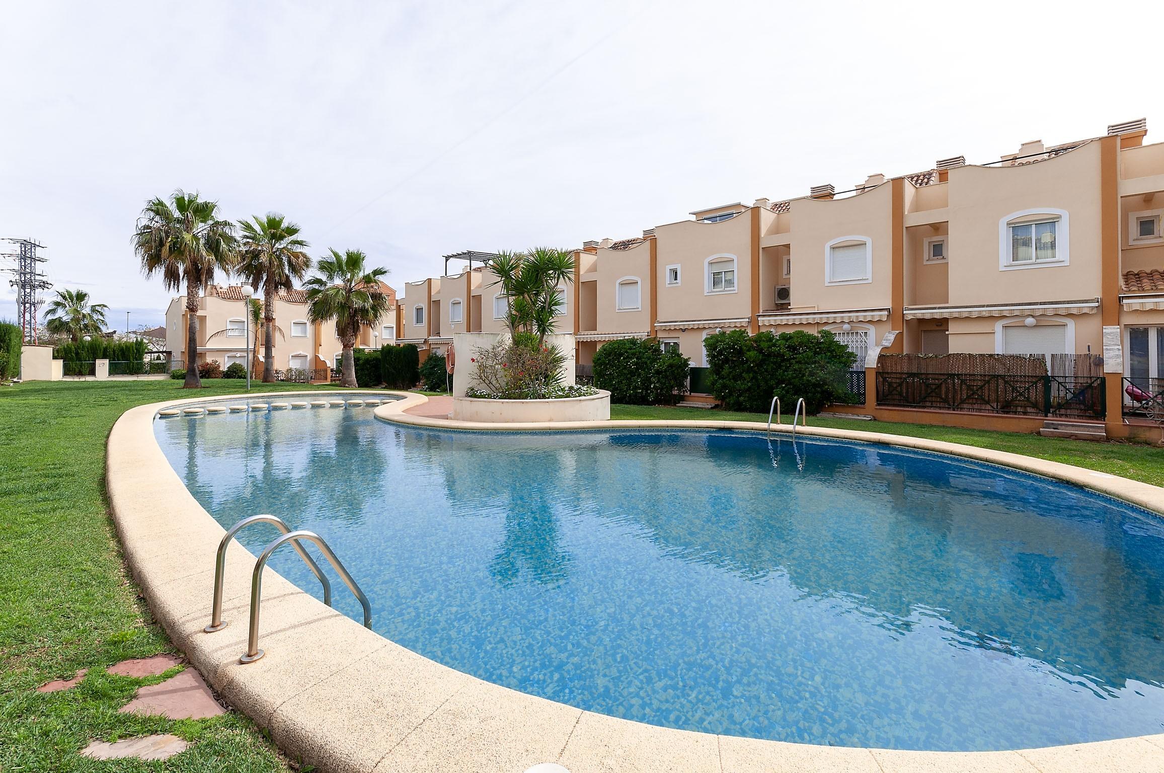 Property Image 1 - VILLAS DEL MONTGÓ - Fantastic apartment with shared pool and only 2 km from the sea in Denia. Free WiFi