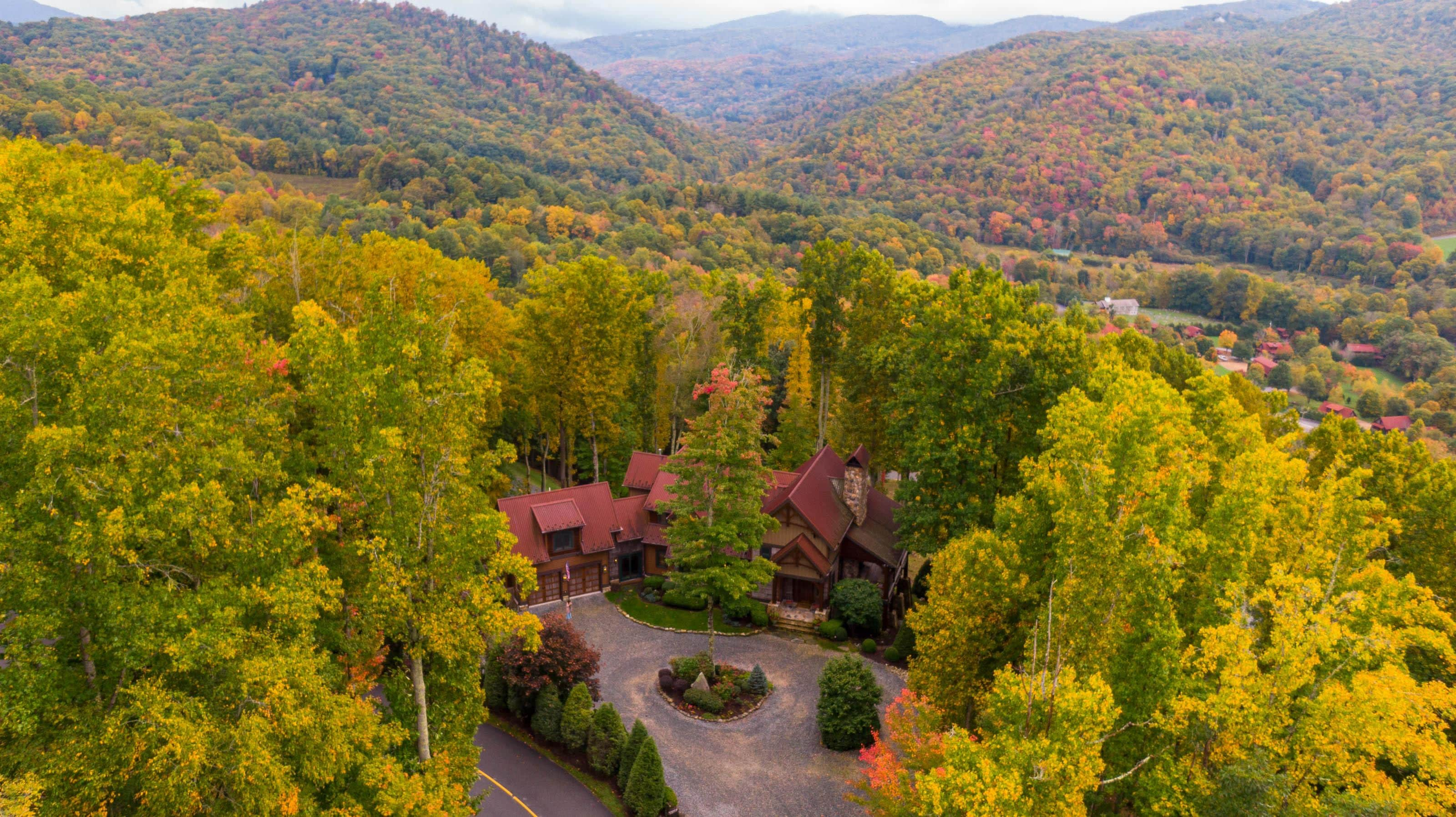 Property Image 1 - Homestead Lodge at Eagles Nest