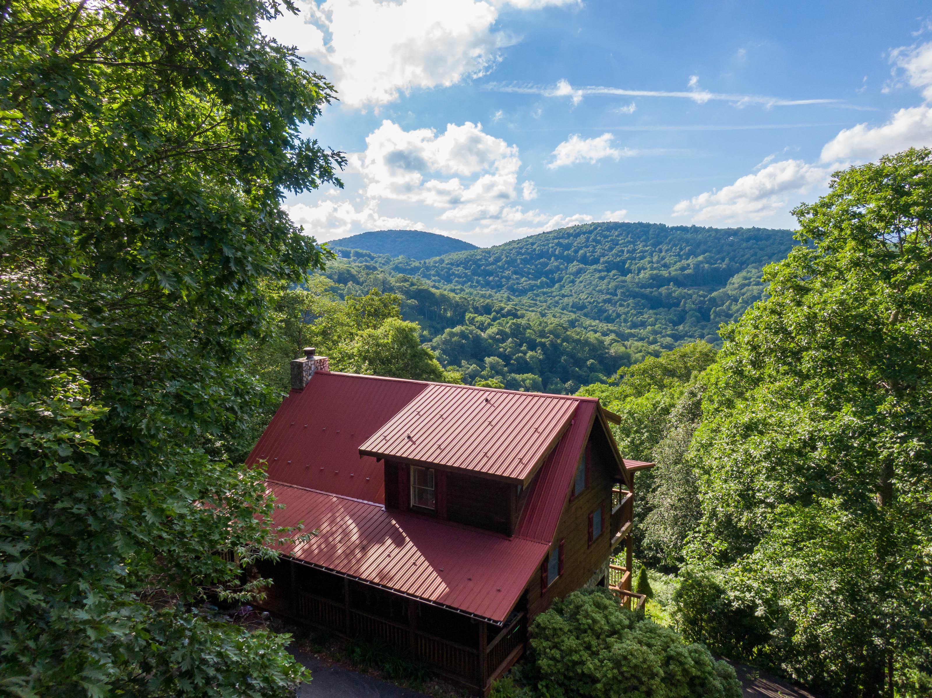 Property Image 2 - Whispering Ridge Retreat