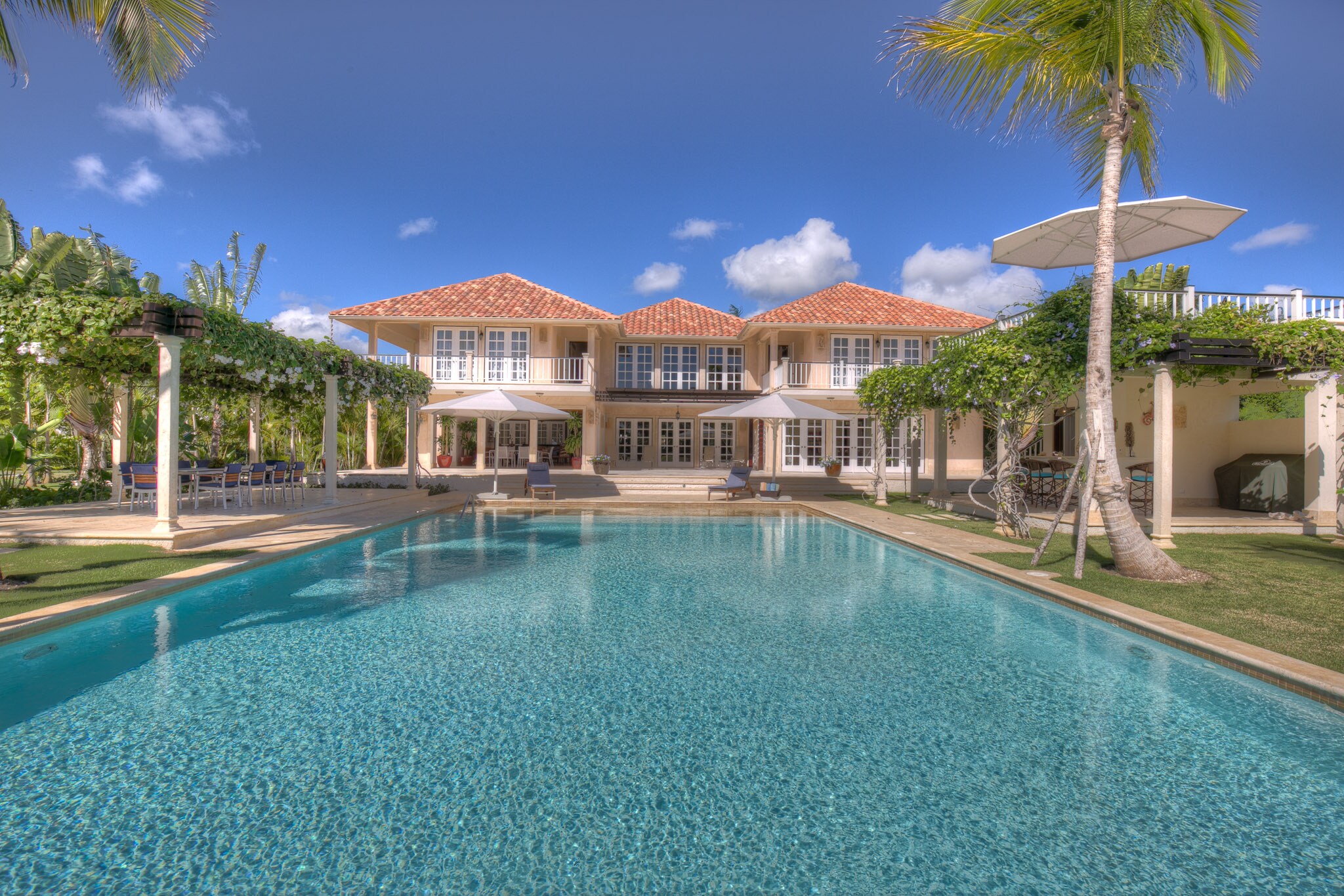 Property Image 1 - Villa Arrecife 25