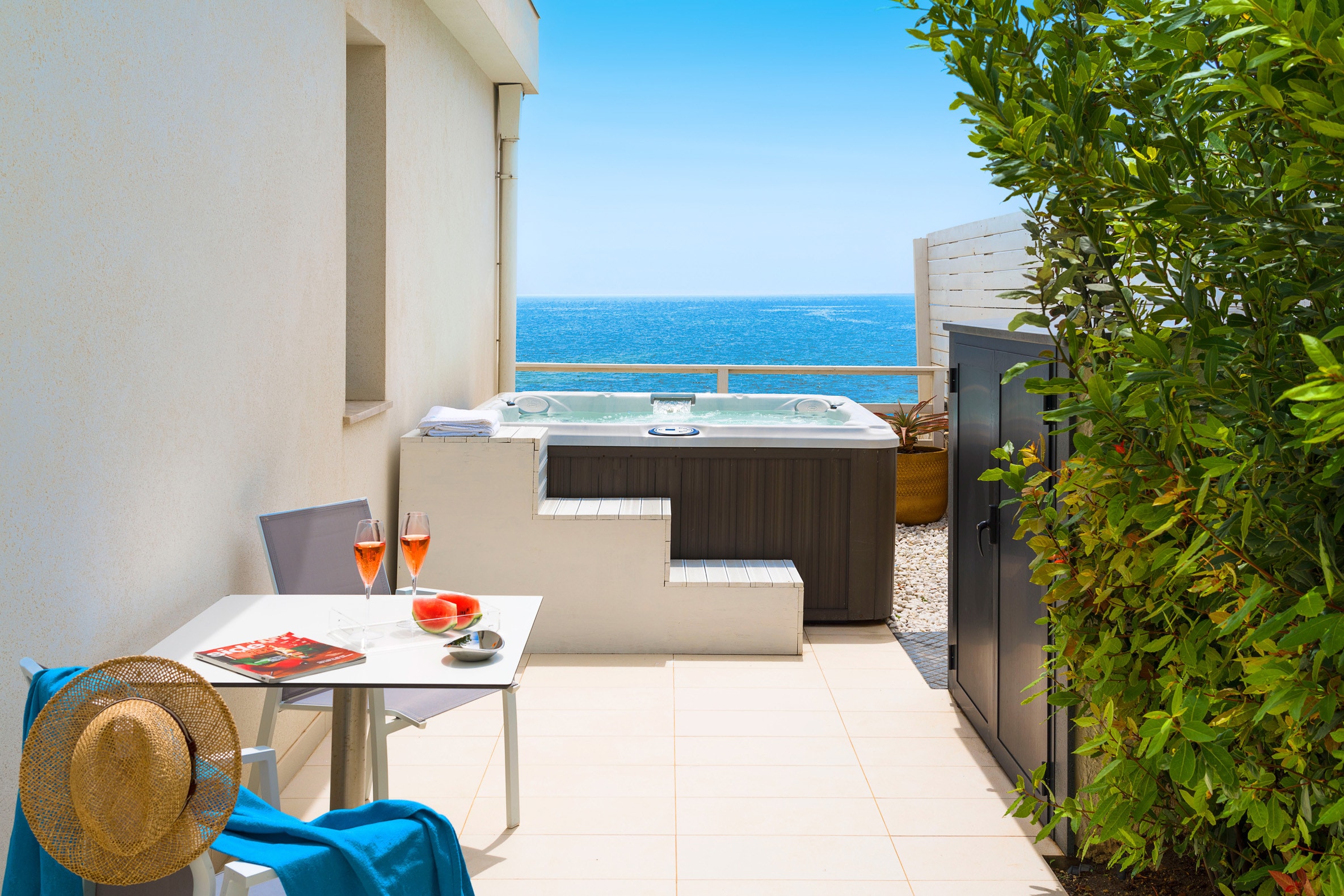 Property Image 2 - Splendid Sea Front Villa with solarium and terrace