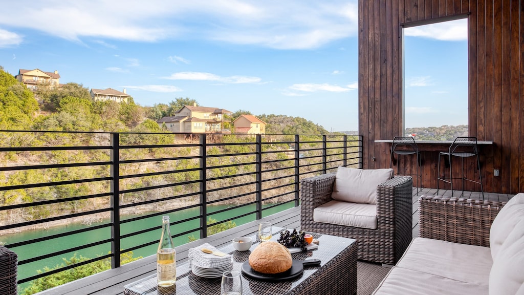 Incredible location.