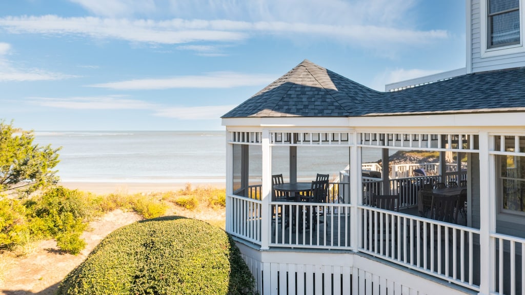 Ocean views from the porch.