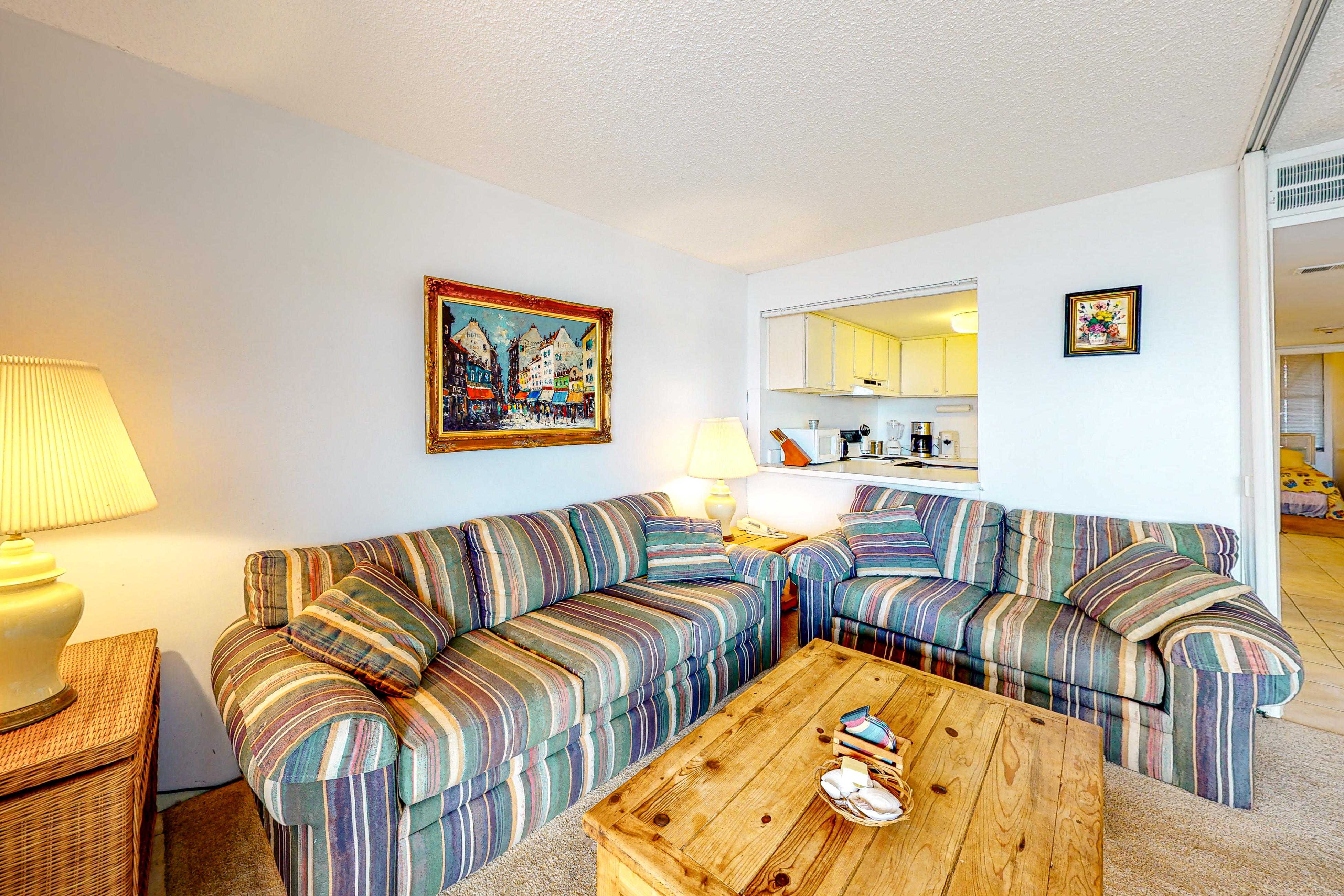 Property Image 2 - Fountainhead Towers 305