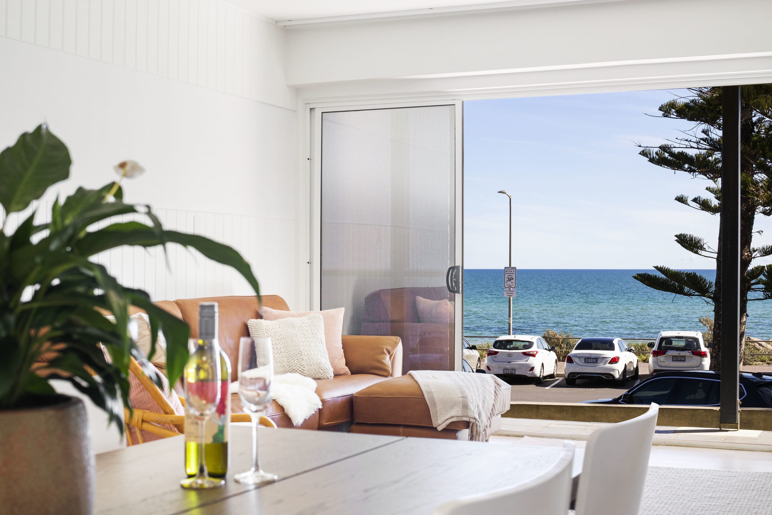Property Image 1 - Luxury Two Bedroom Beachfront Retreat on Henley Beach Esplanade 