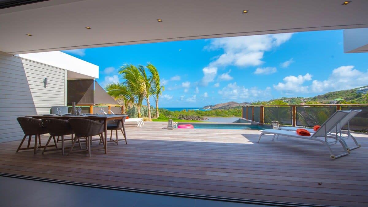 Property Image 1 - Classy and Serene Villa with Beach Views