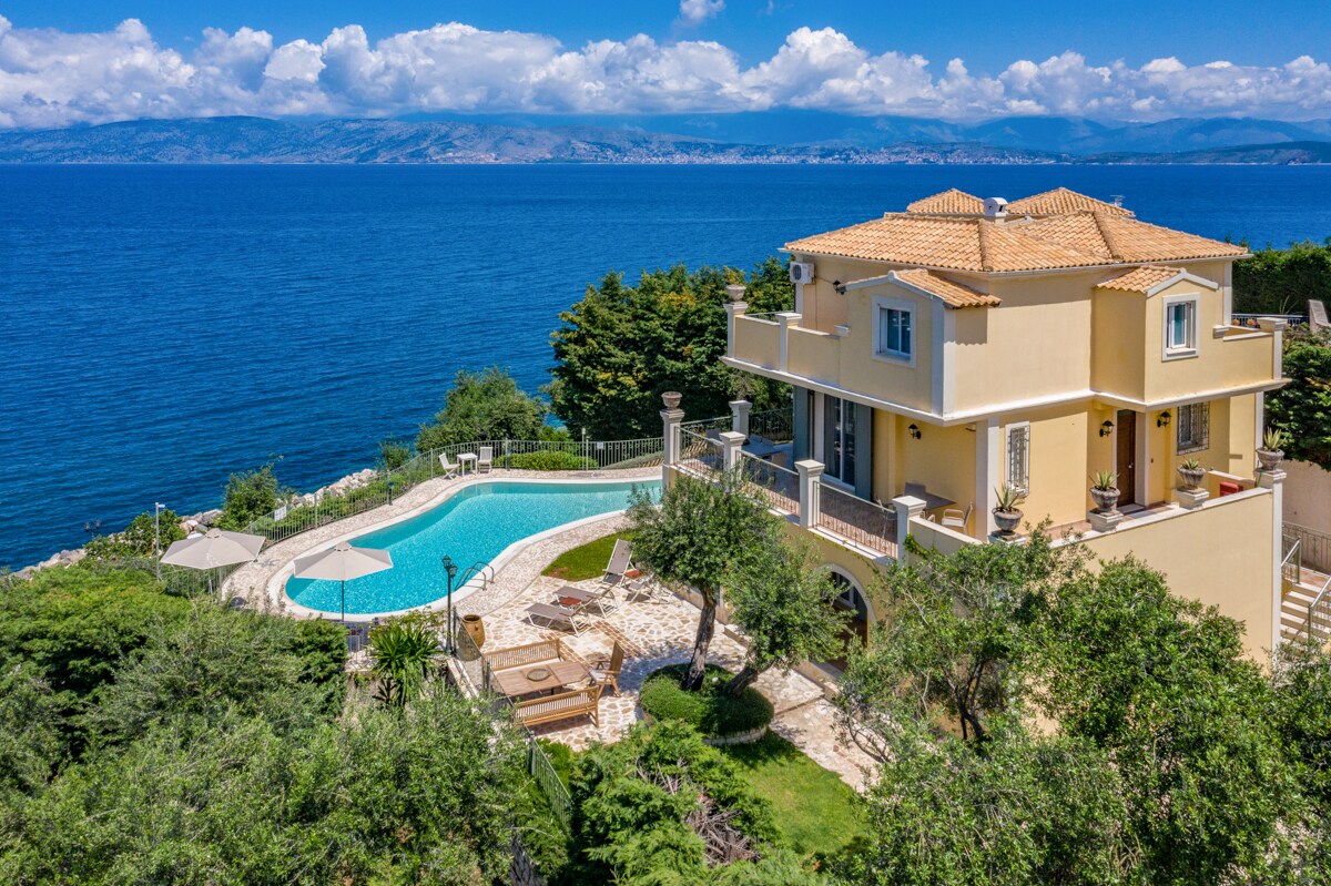 Property Image 1 - Villa Afroditi