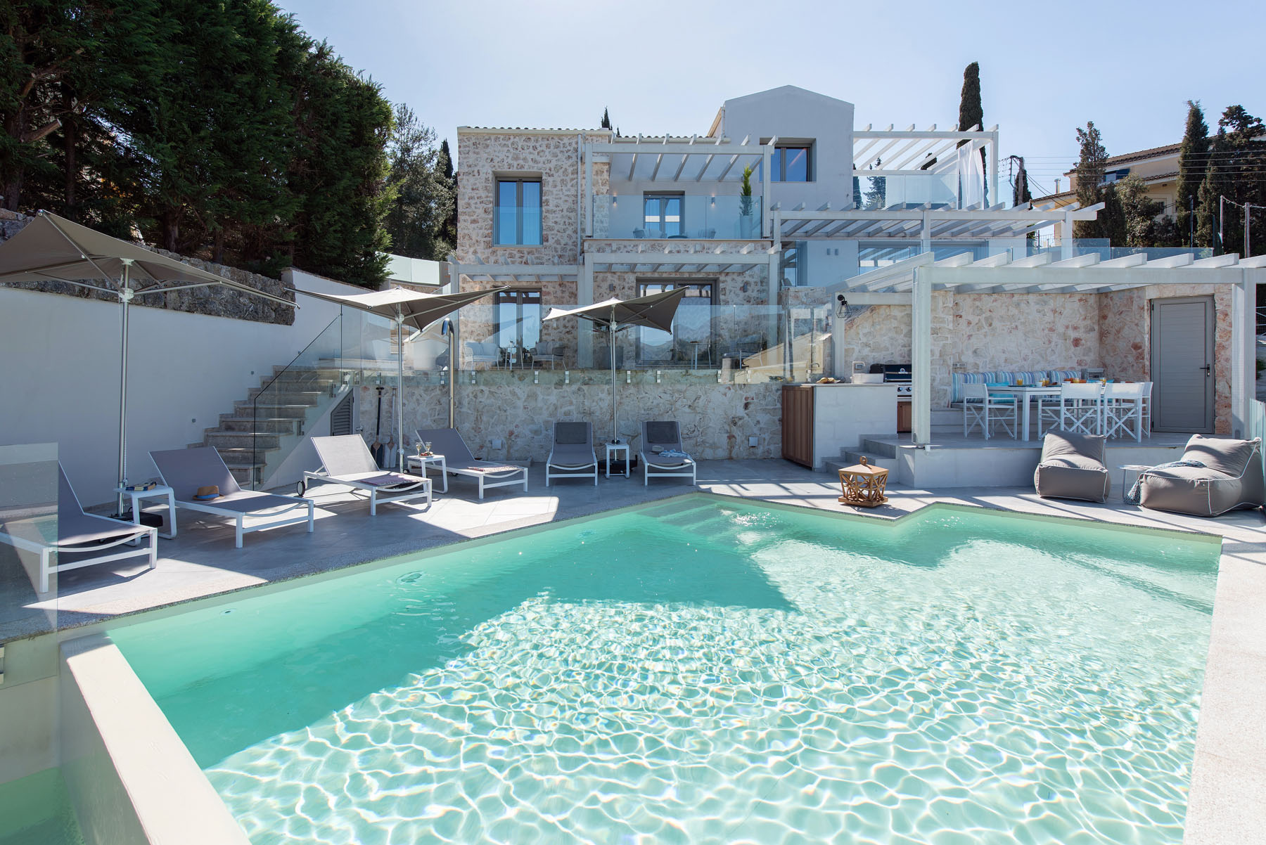 Property Image 2 - Villa Chloris