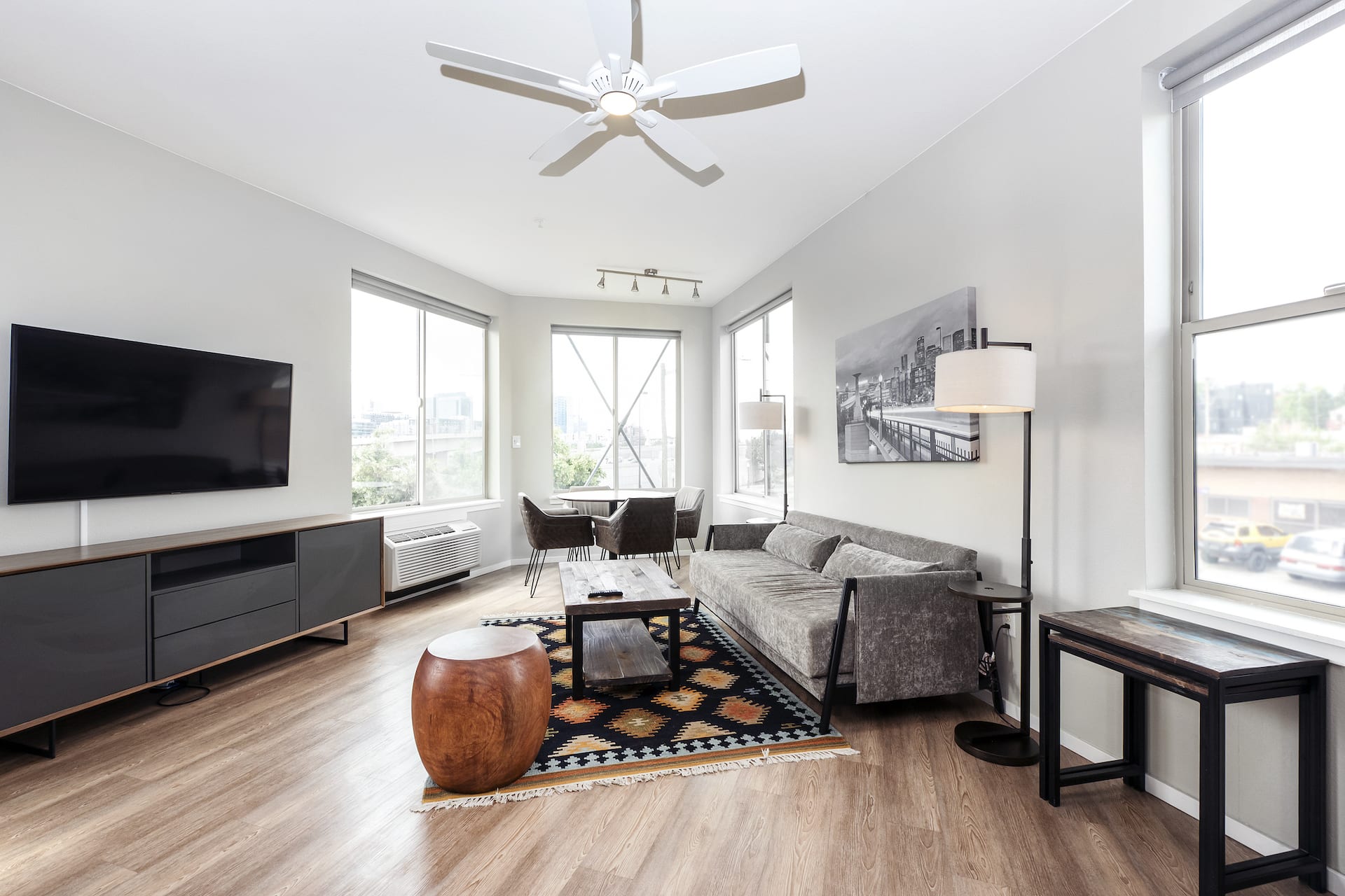 Property Image 1 - The Comma | Modern 2BD in Denver