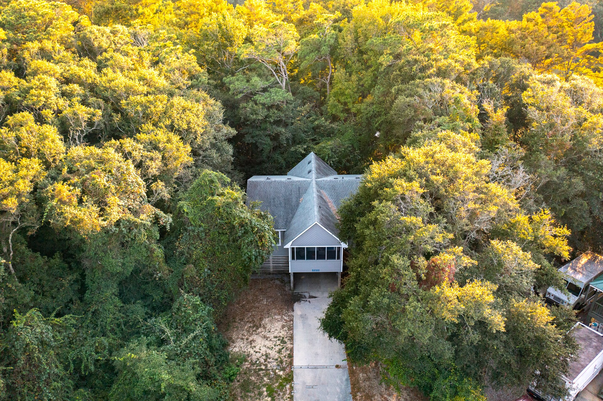 Aerial-Wooded Privacy