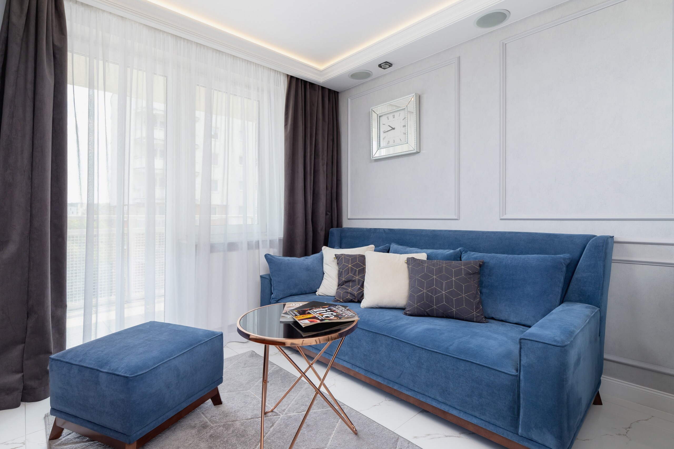 Property Image 1 - High Tech Apartment with Vintage Inspired Decor Property Image 1 - High Tech Apartment with Vintage Inspired Decor