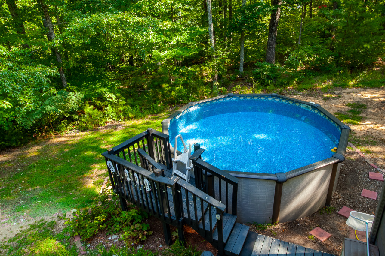 Stargazing Central - Above-Ground Pool & Game Room