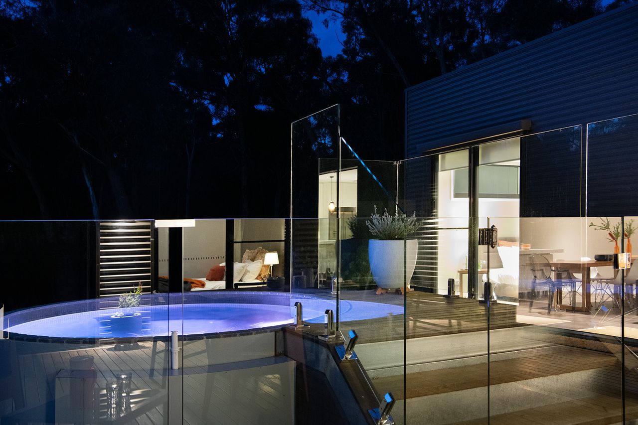 Property Image 1 - Beautifully designed residence with uninterrupted views of the beautiful native Australian bushland