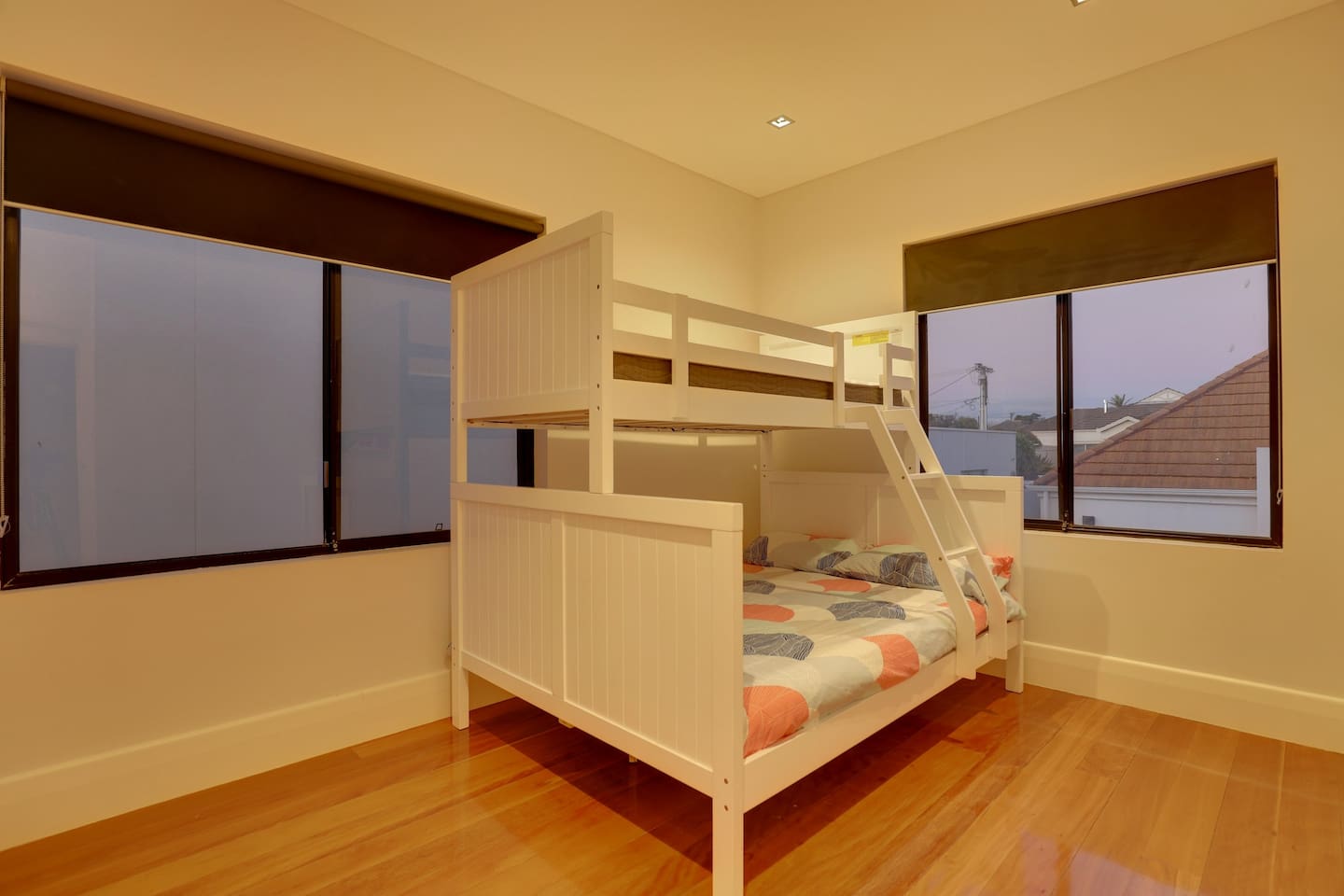 Spectacular Panoramic Oceanview House