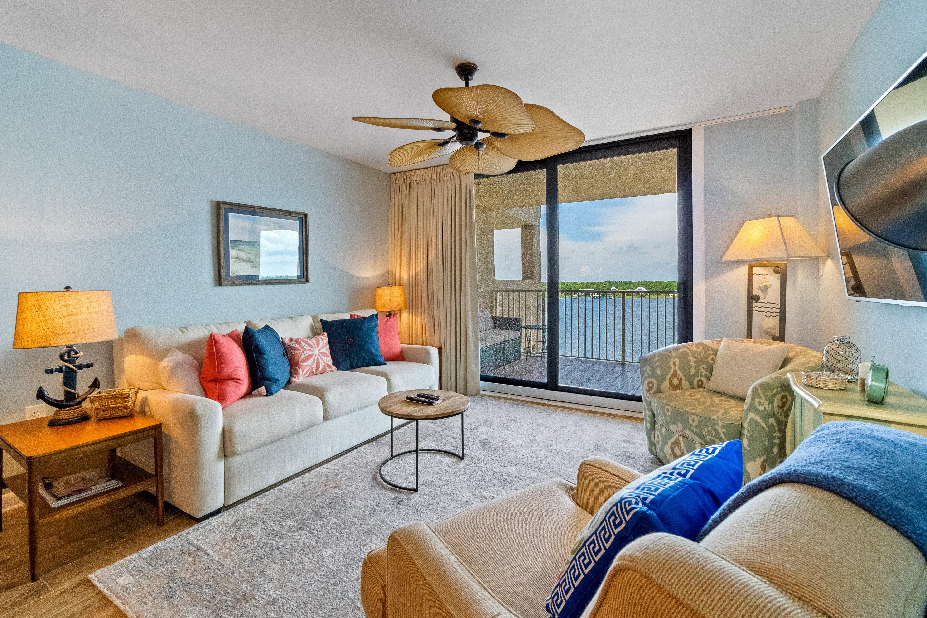 Property Image 1 - Compass Point 708