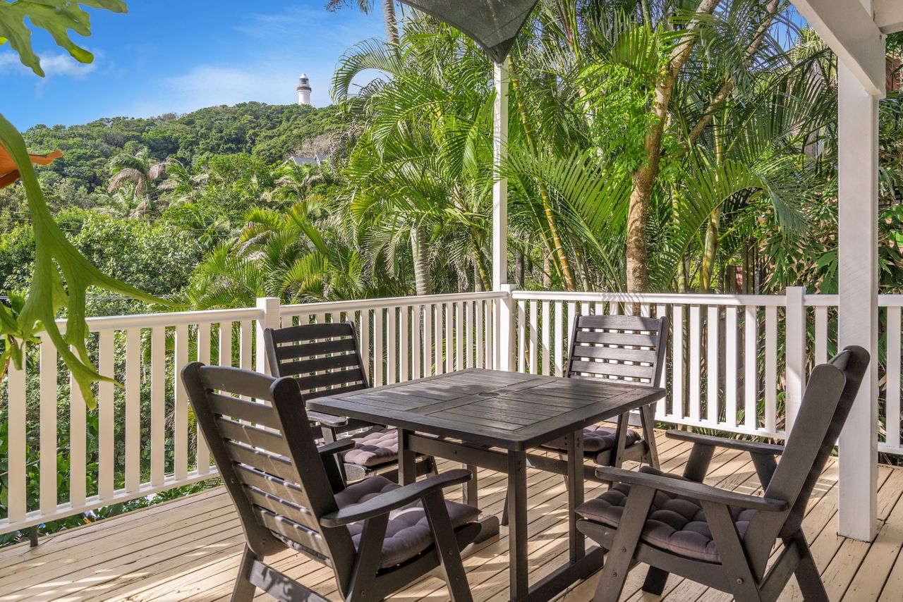Property Image 2 - Comfortable Beach House with Large Balcony In Byron Bay